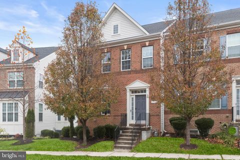 2116 GARDEN GROVE LANE BOWIE MD 20721