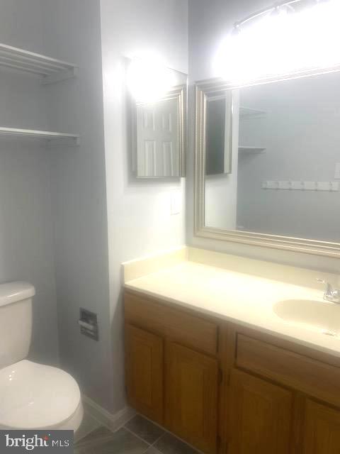 RIDGEFIELD VILLAGE - Residential Lease