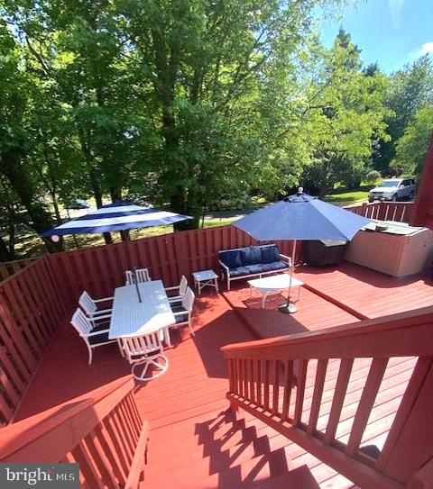 RIDGEFIELD VILLAGE - Residential Lease