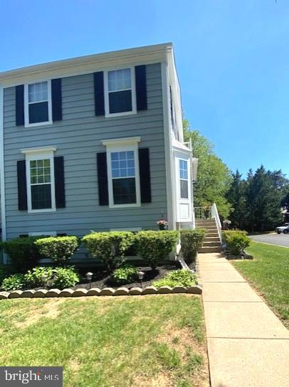RIDGEFIELD VILLAGE - Residential Lease