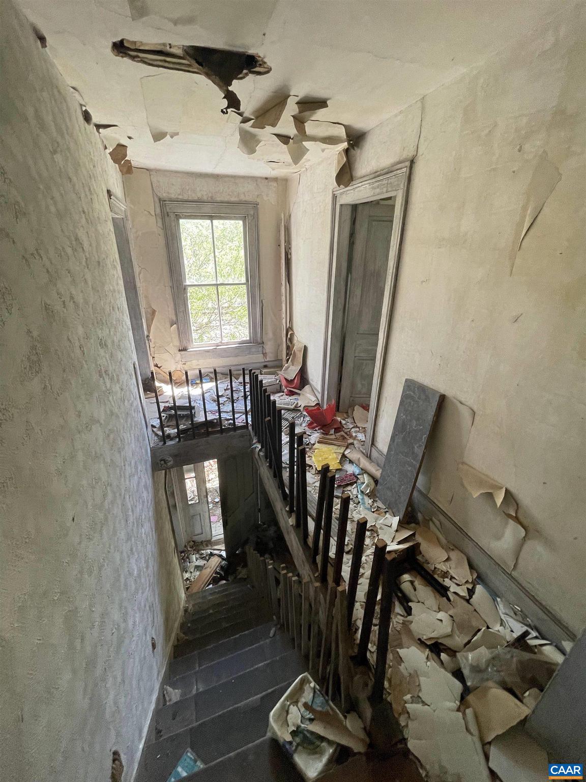 NONE AVAILABLE - Land