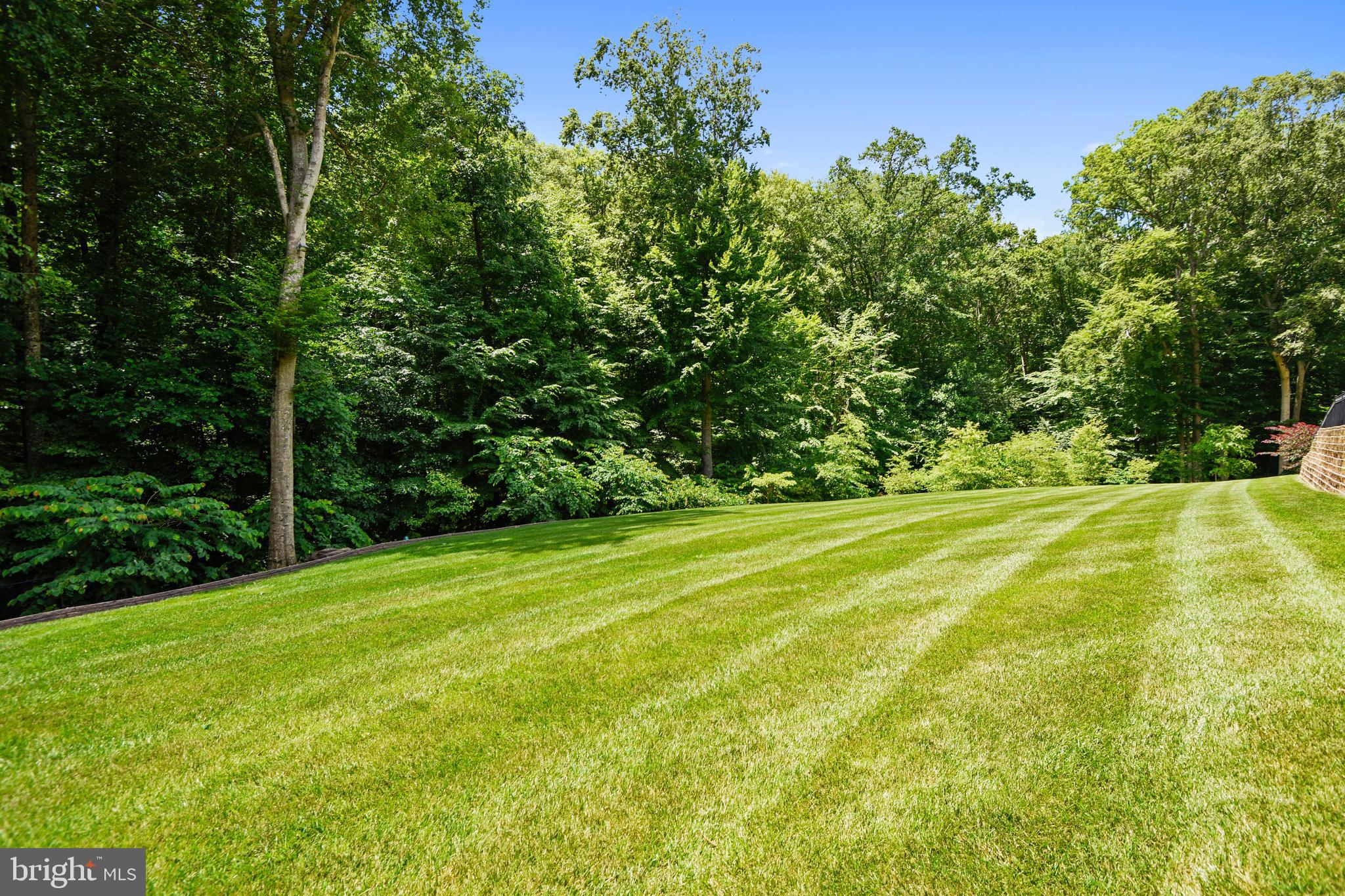 SOUTH RIVER COLONY - Residential