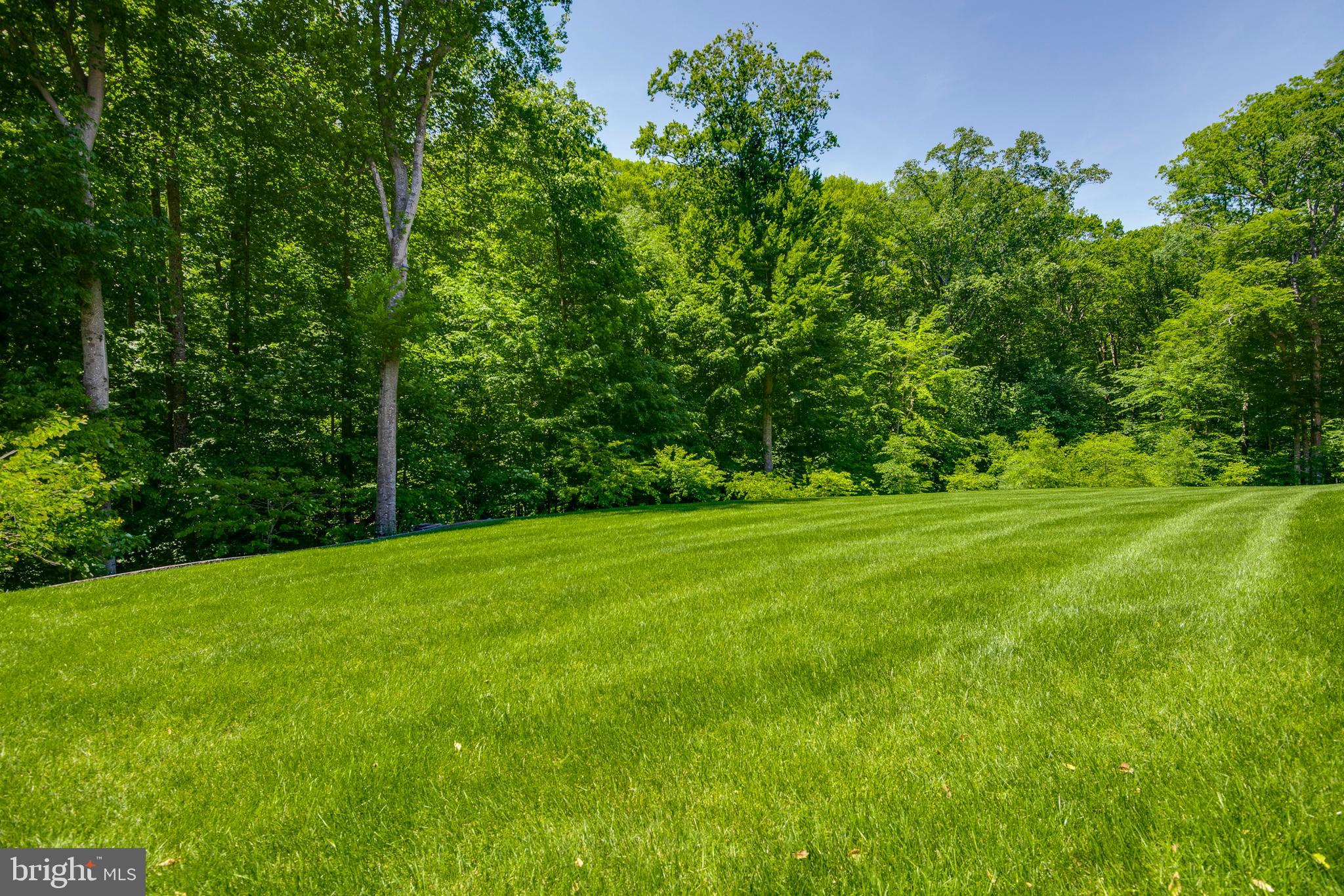 SOUTH RIVER COLONY - Residential