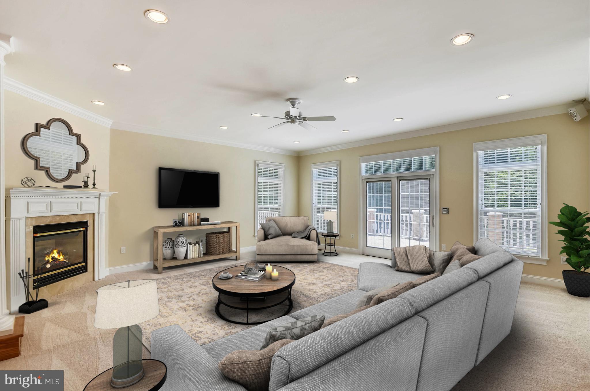 SOUTH RIVER COLONY - Residential