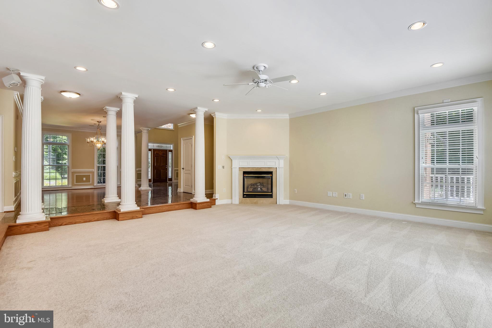 SOUTH RIVER COLONY - Residential