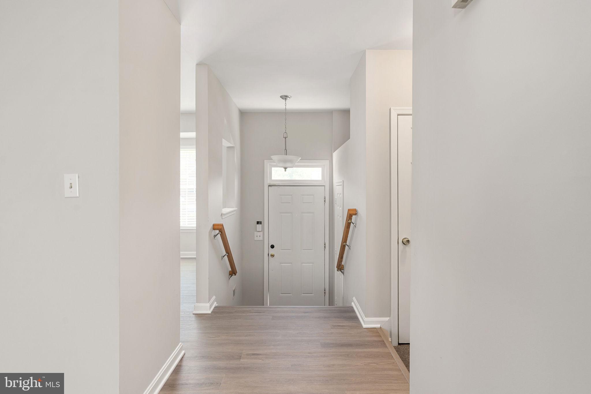 COURTS AT STAFFORD - Residential