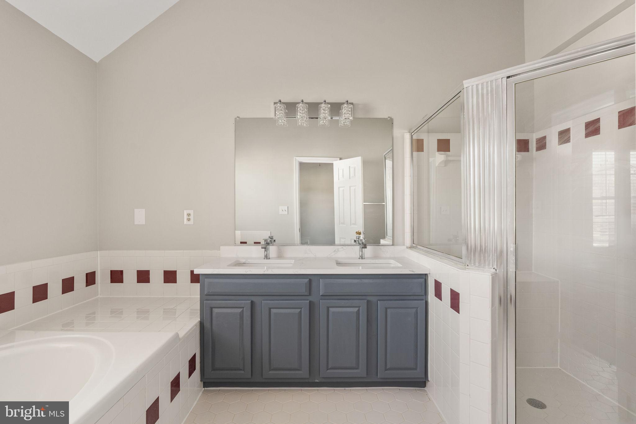 COURTS AT STAFFORD - Residential