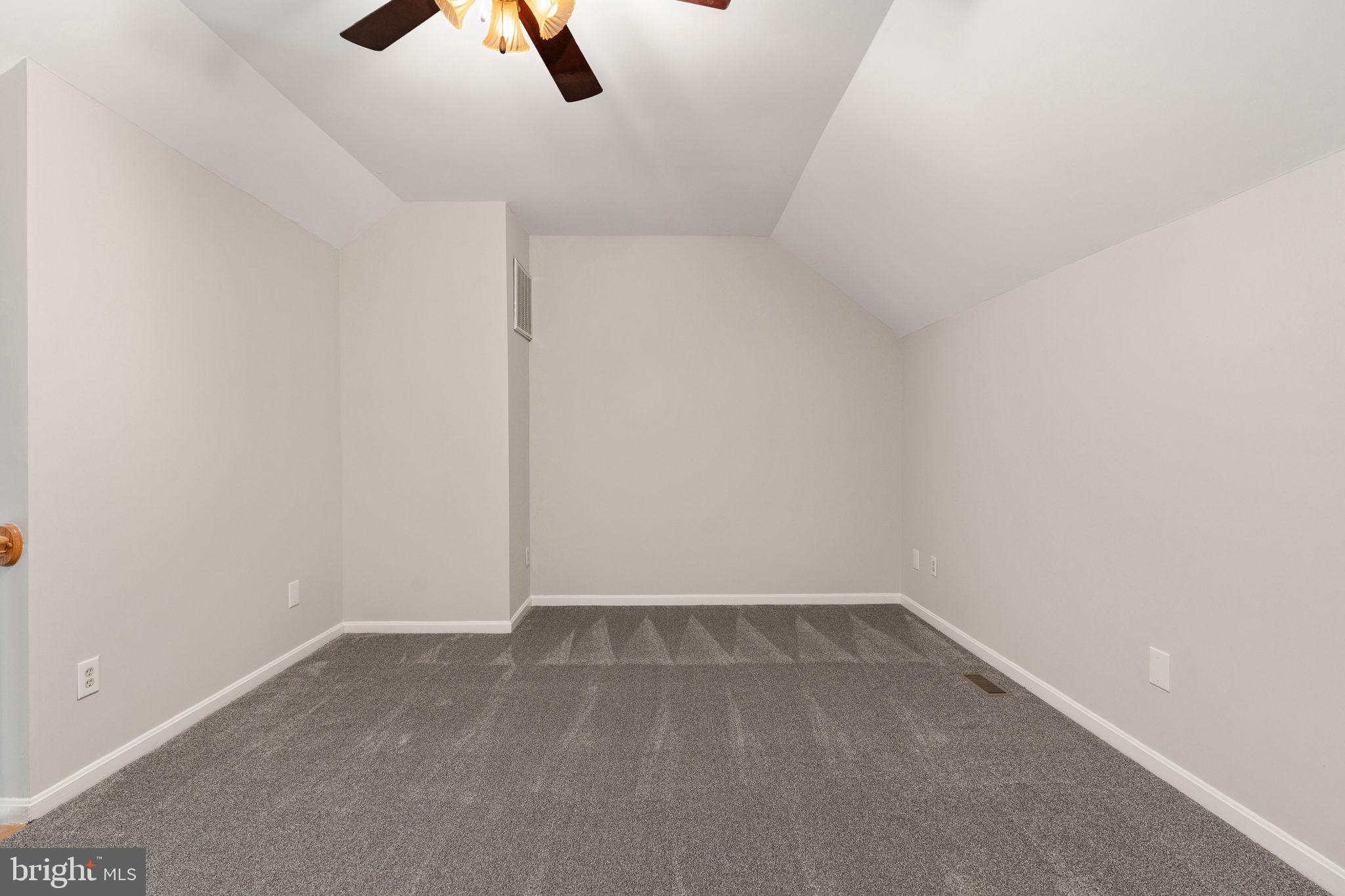 COURTS AT STAFFORD - Residential