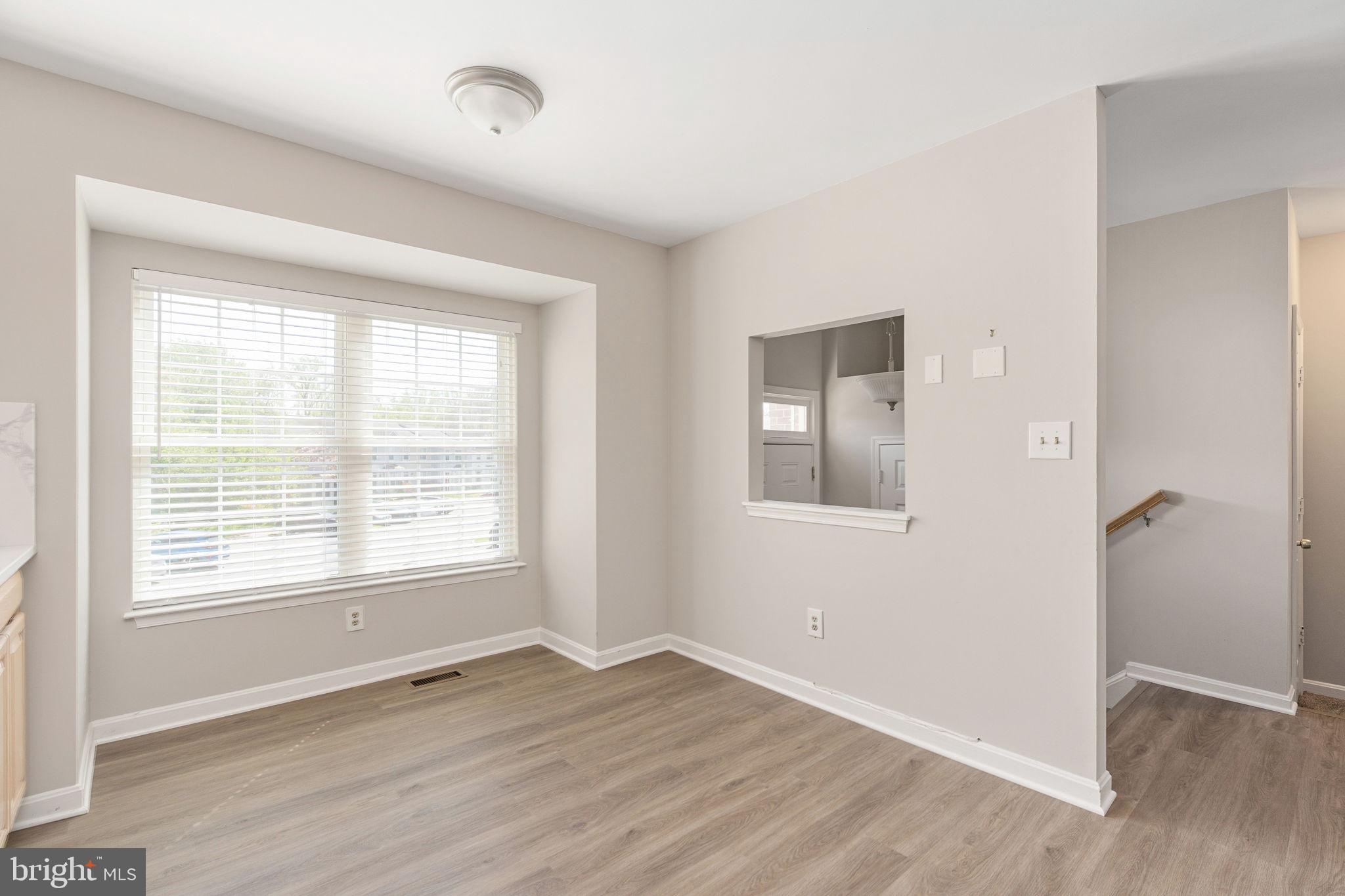 COURTS AT STAFFORD - Residential