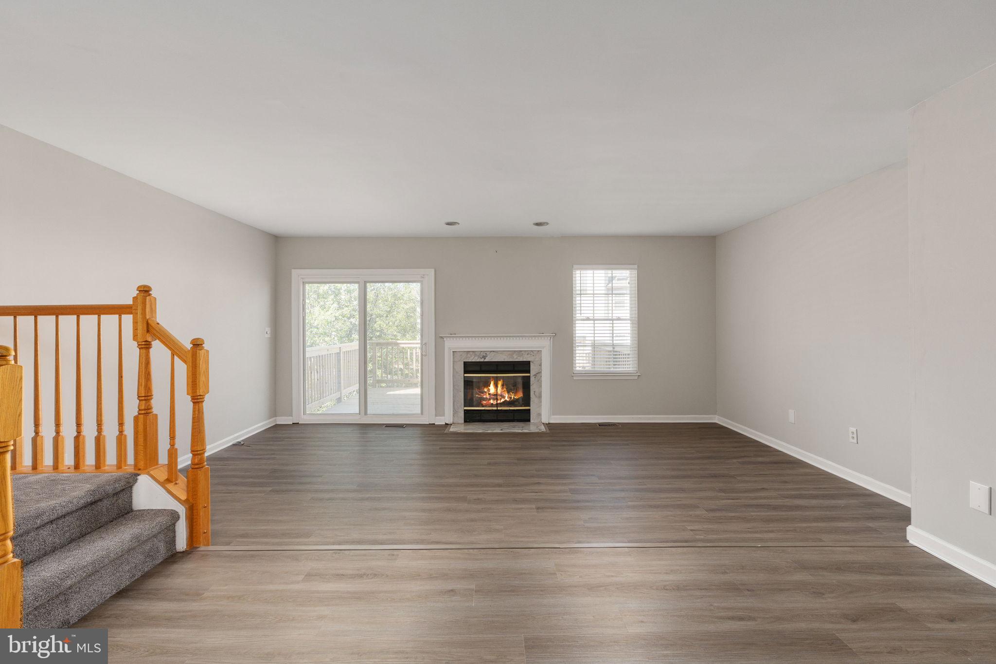 COURTS AT STAFFORD - Residential