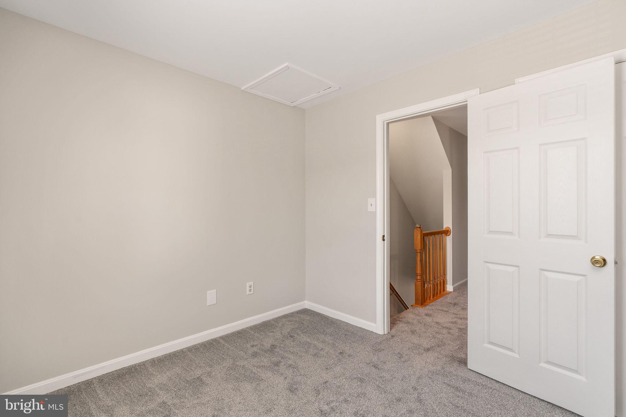 COURTS AT STAFFORD - Residential