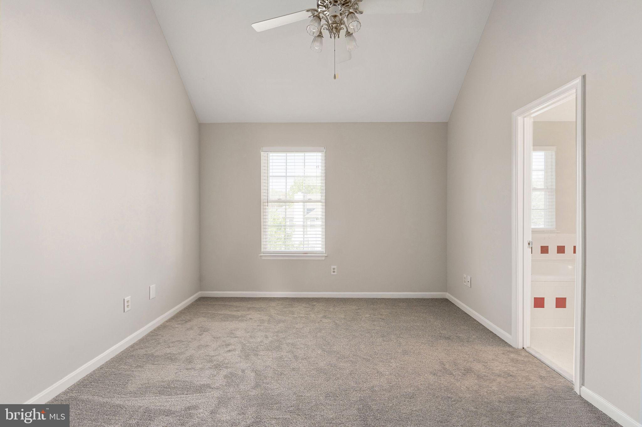 COURTS AT STAFFORD - Residential