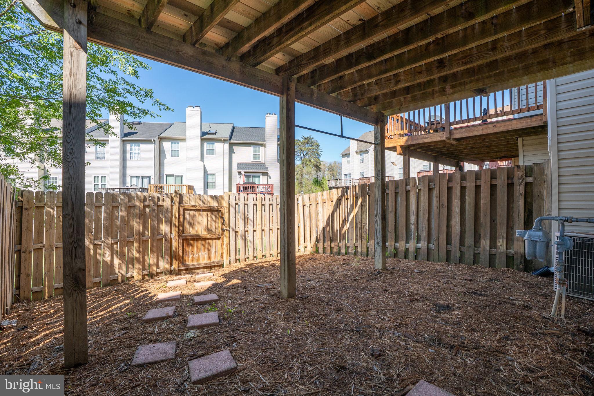 COURTS AT STAFFORD - Residential