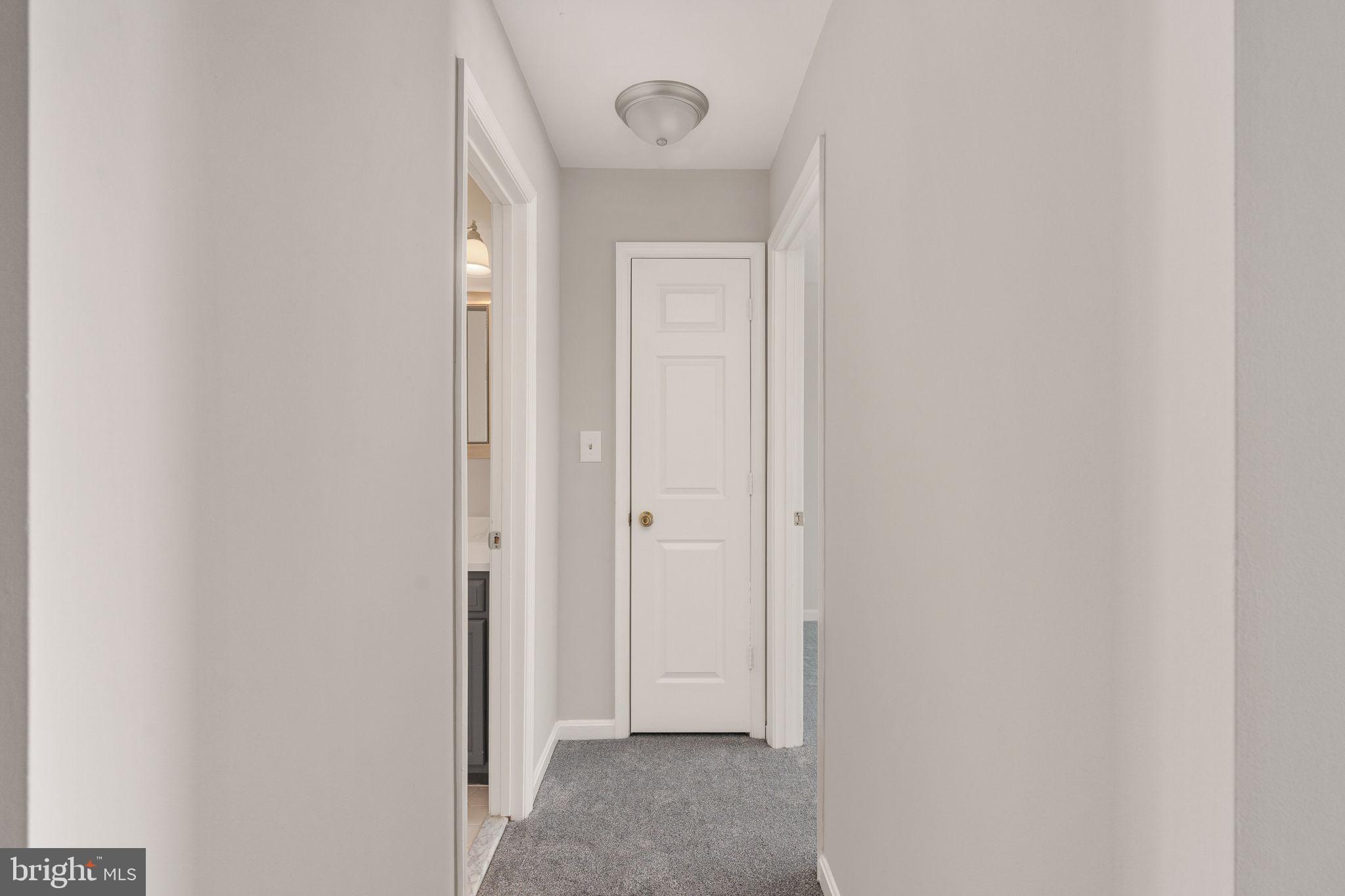 COURTS AT STAFFORD - Residential