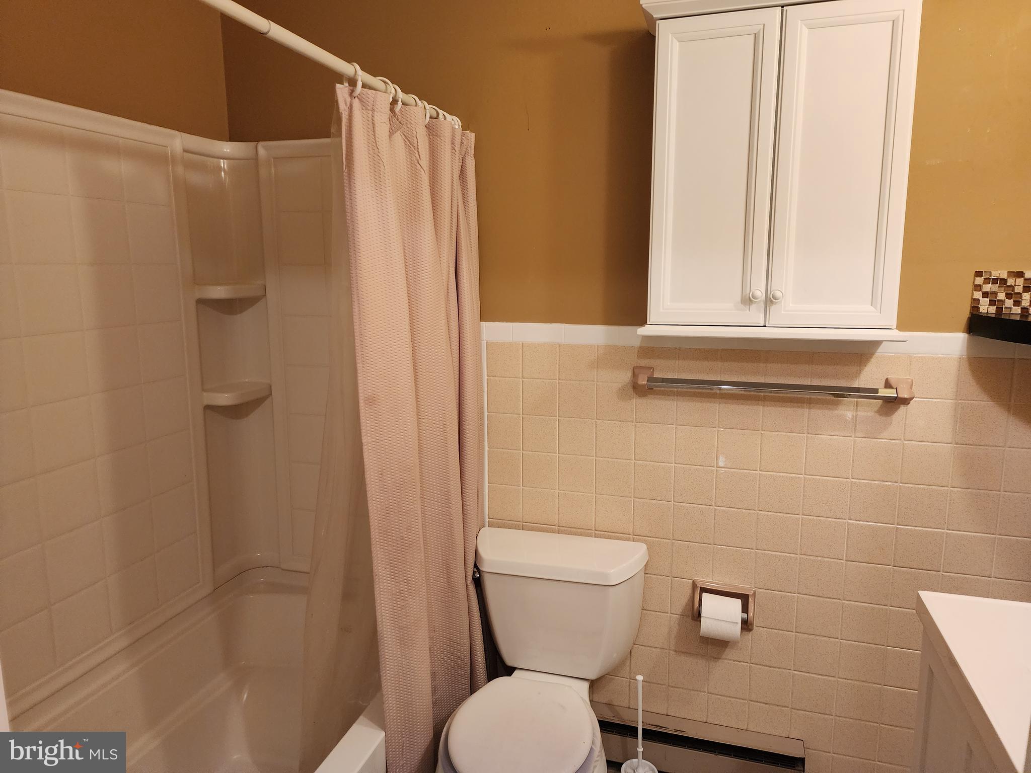 BRADDOCK ESTATES - Residential