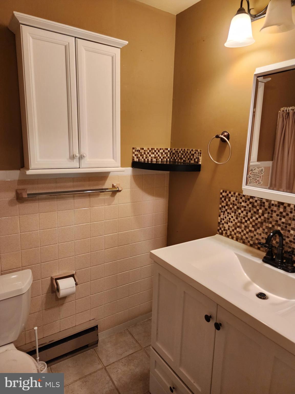 BRADDOCK ESTATES - Residential