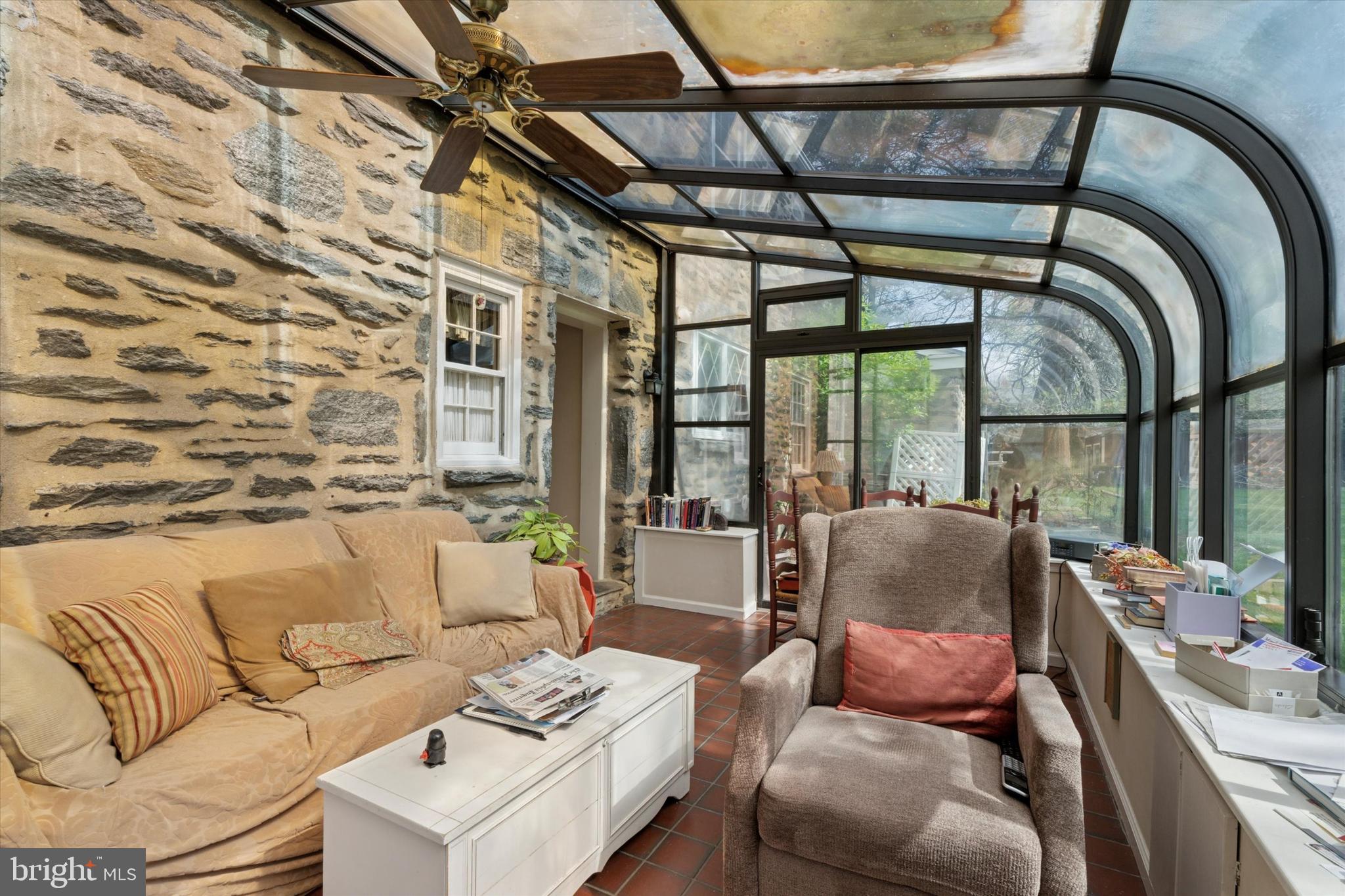 BLUE BELL GDNS - Residential