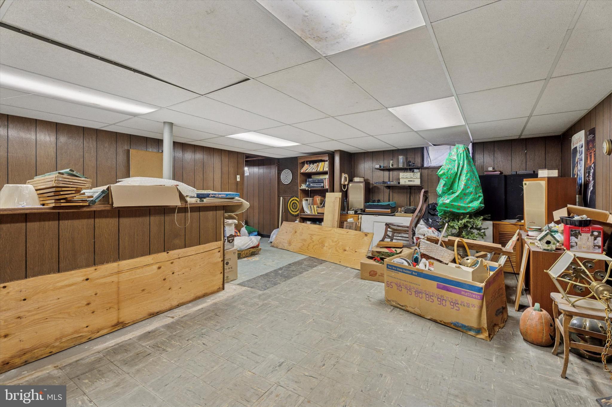 BLUE BELL GDNS - Residential