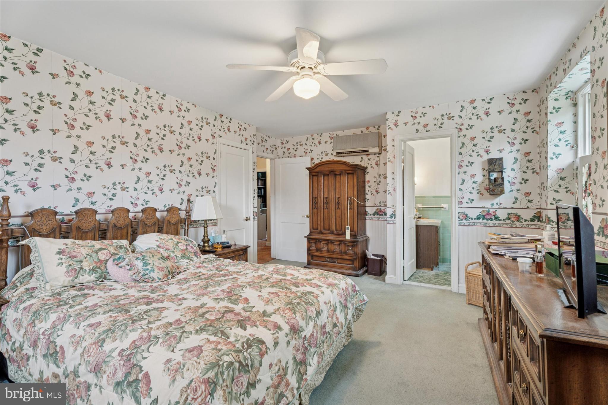 BLUE BELL GDNS - Residential