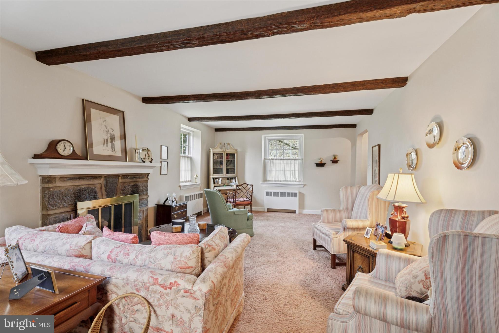 BLUE BELL GDNS - Residential