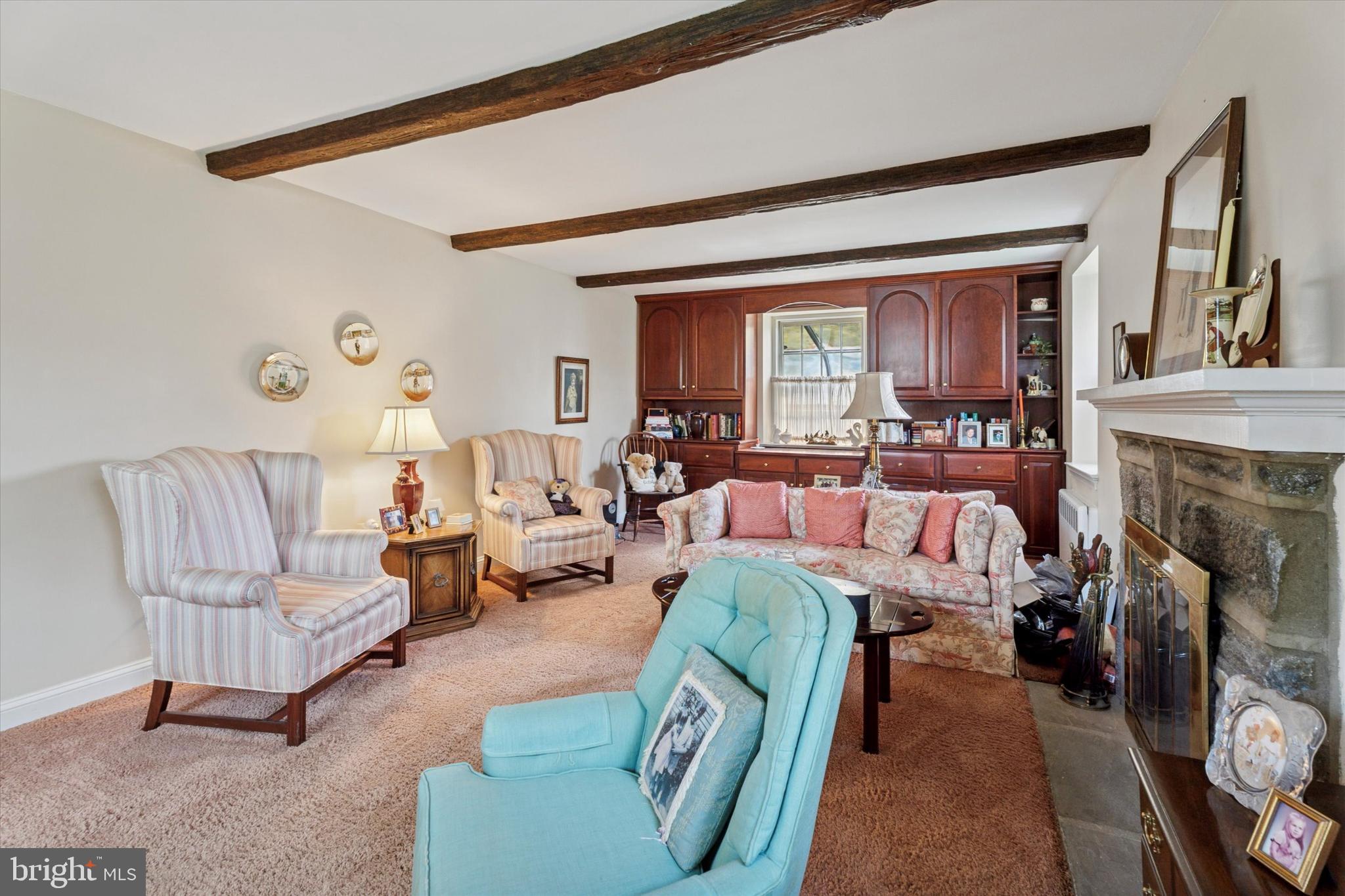 BLUE BELL GDNS - Residential