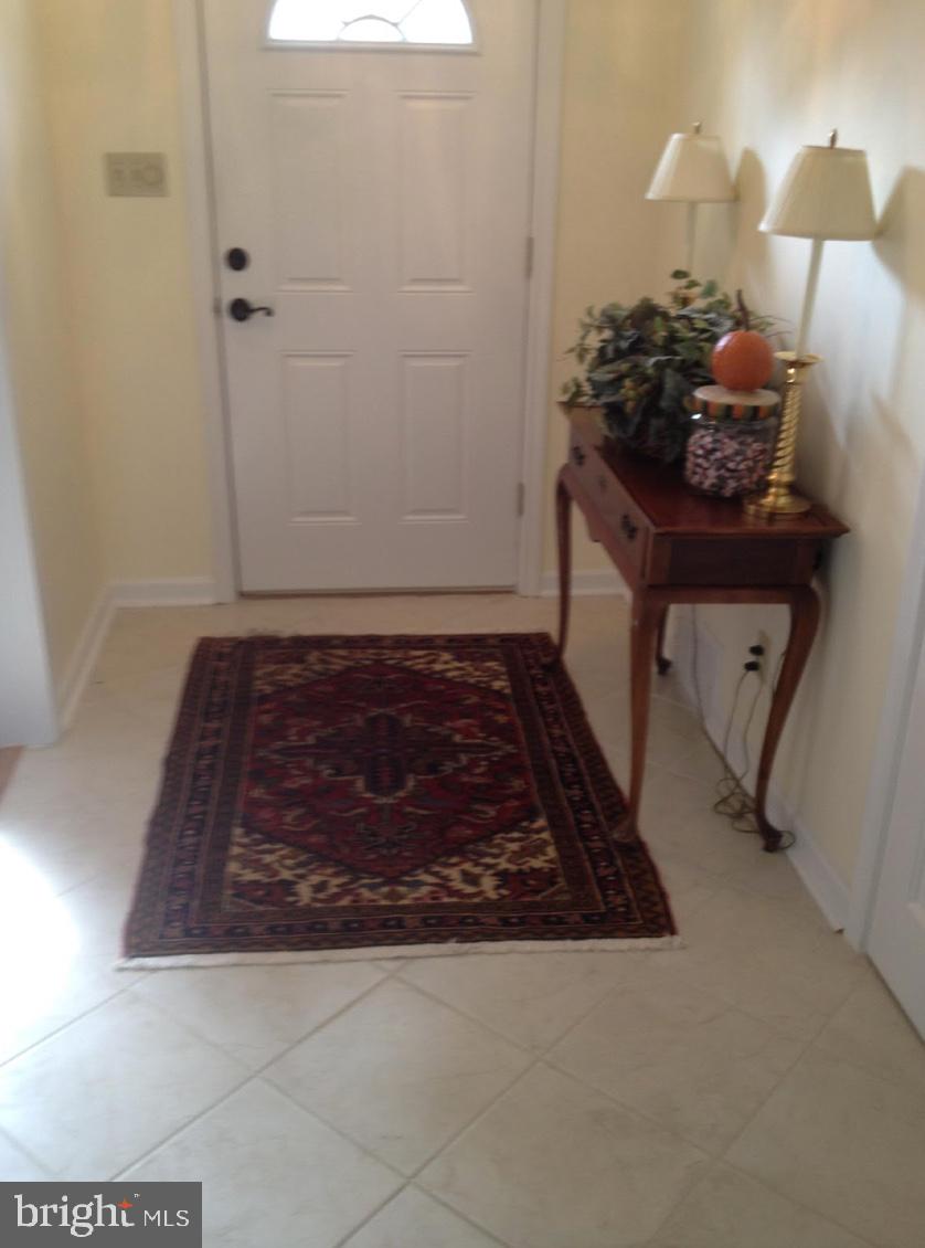 FOUNTAIN HEAD - Residential Lease