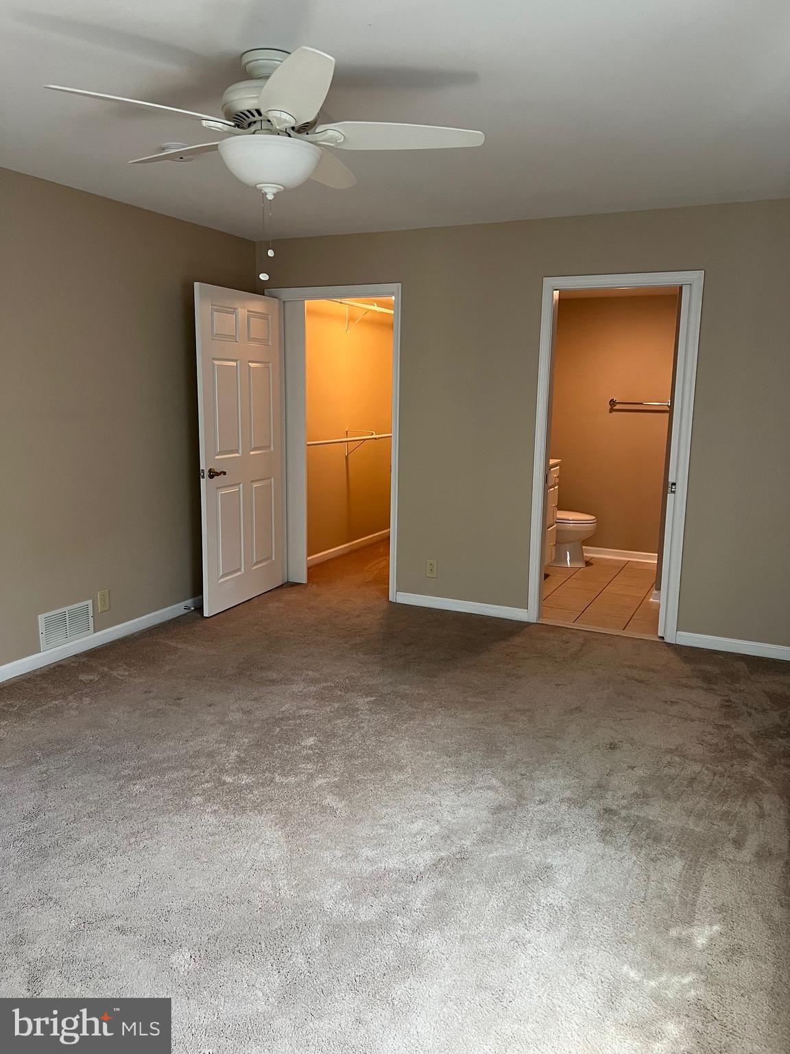 FOUNTAIN HEAD - Residential Lease