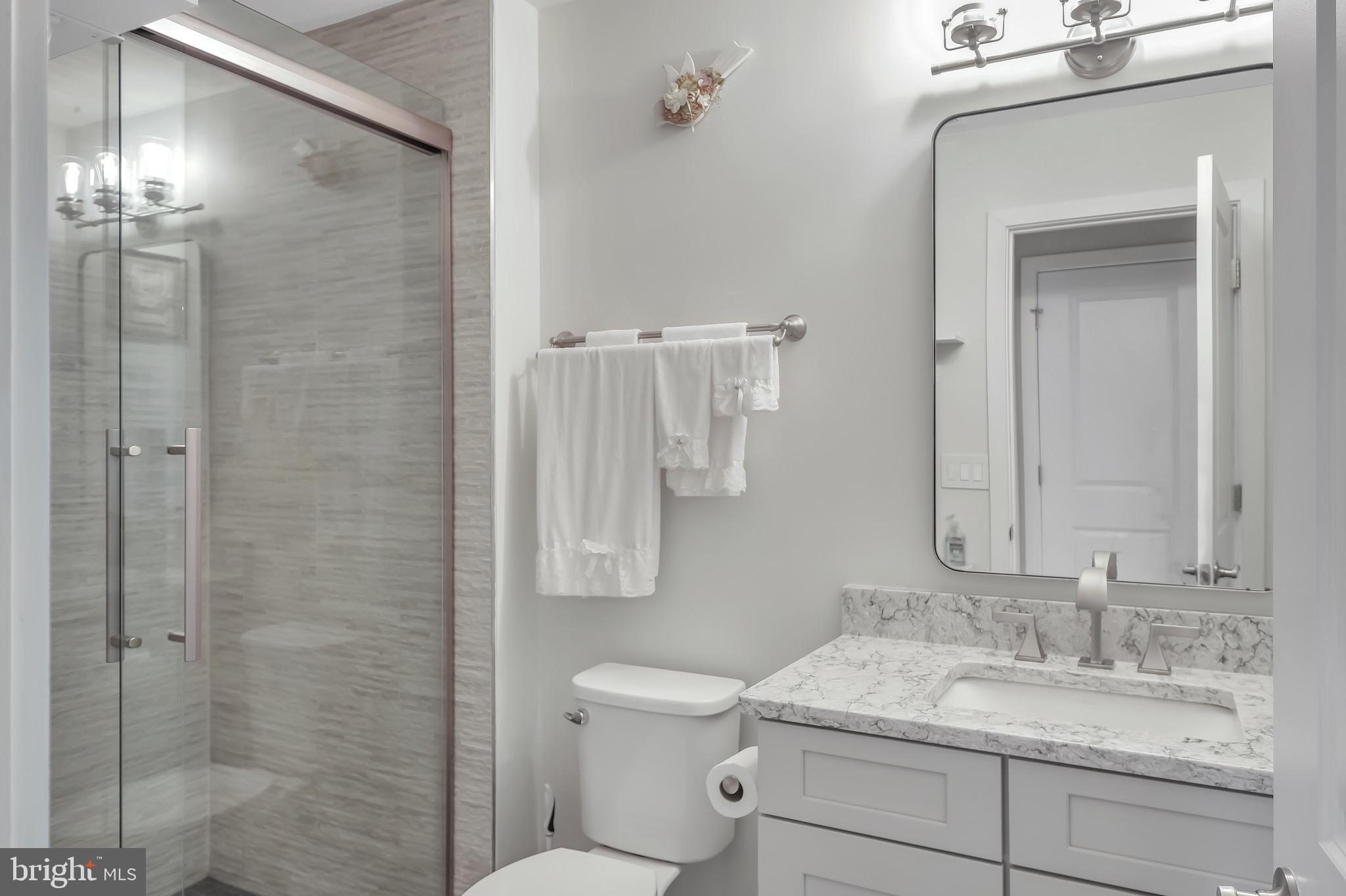 MEADOWBROOK - Residential