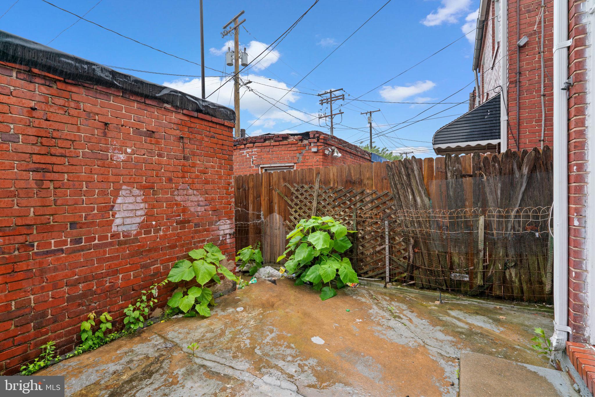 FRANKFORD - Residential