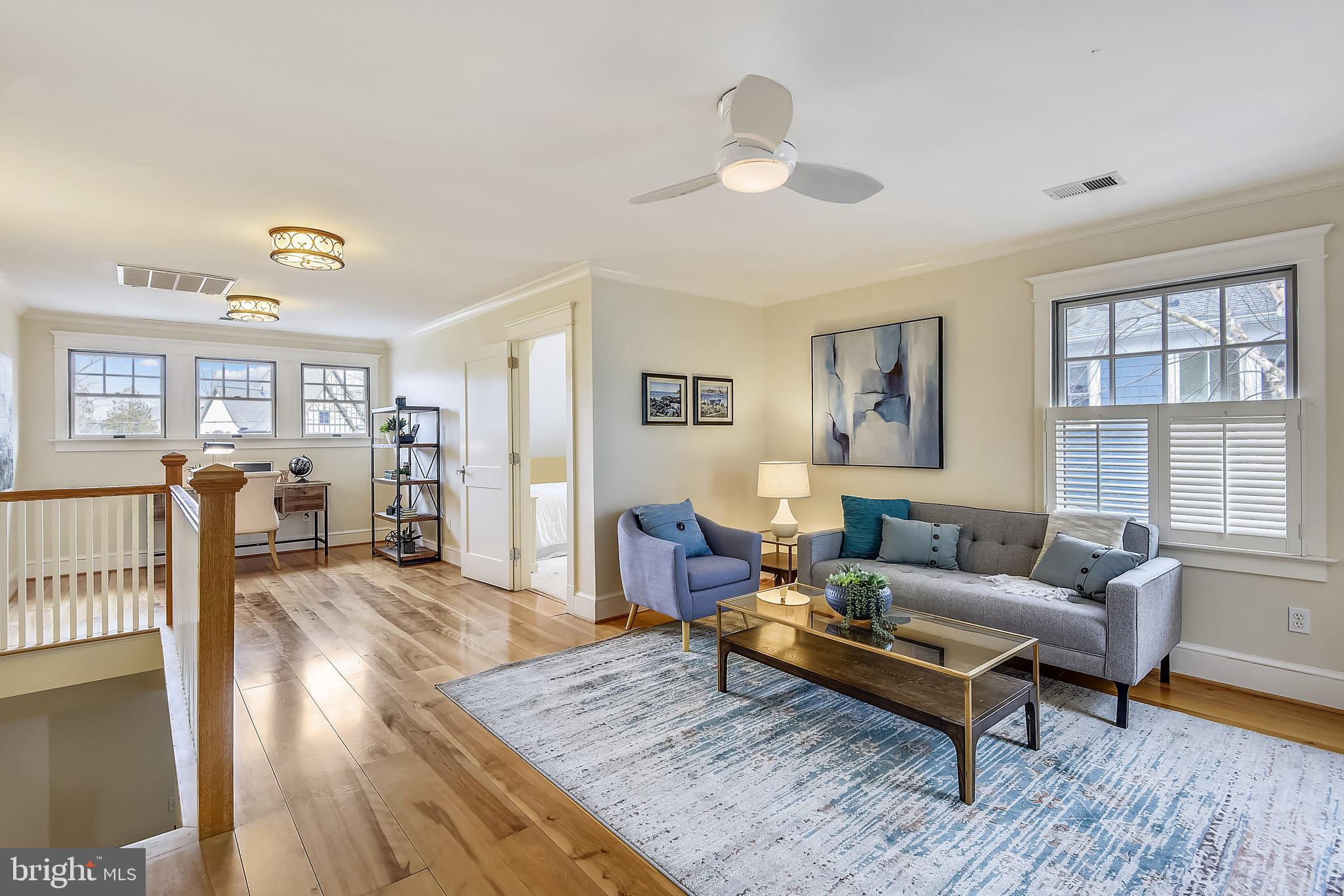 LYON VILLAGE - Residential