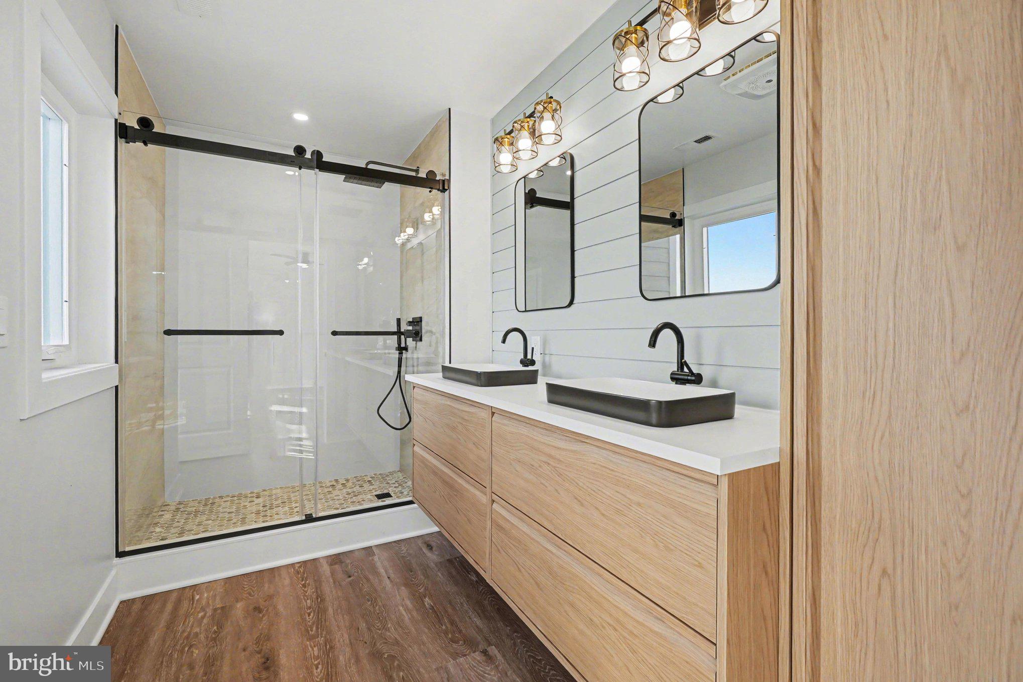 MILLERS ISLAND - Residential