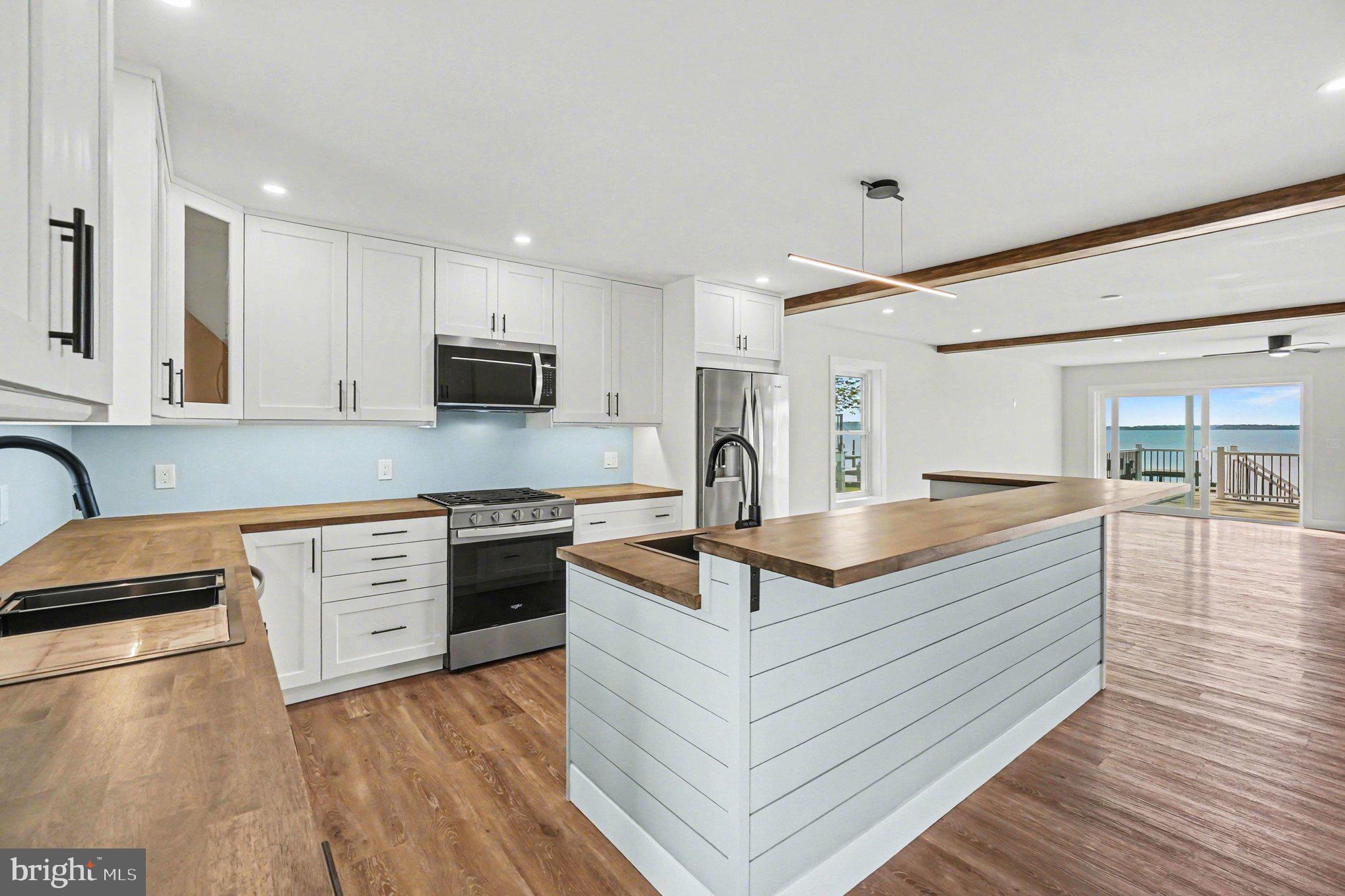 MILLERS ISLAND - Residential