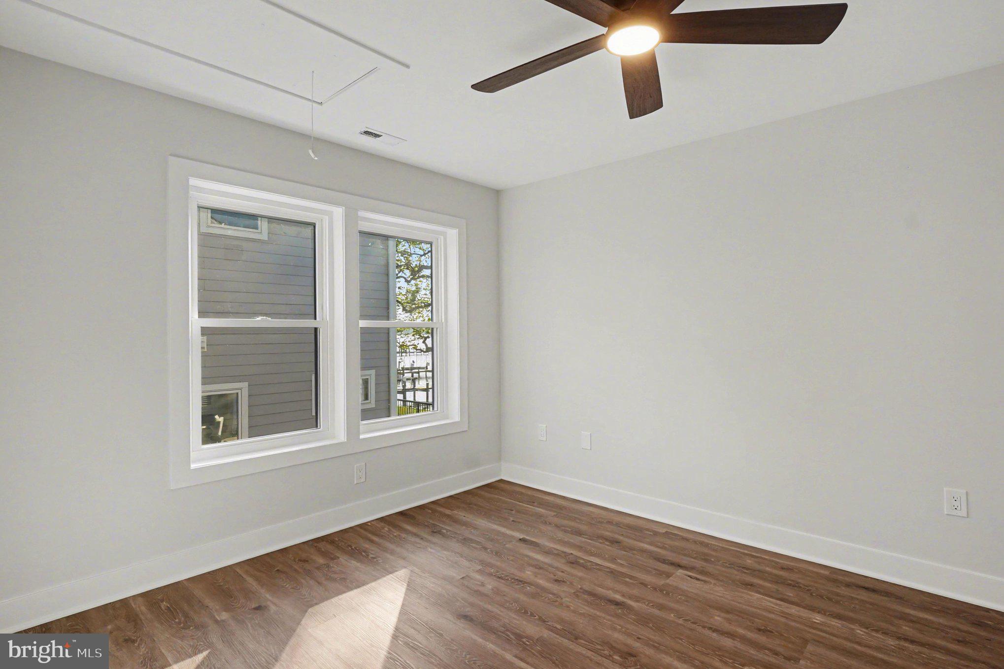 MILLERS ISLAND - Residential