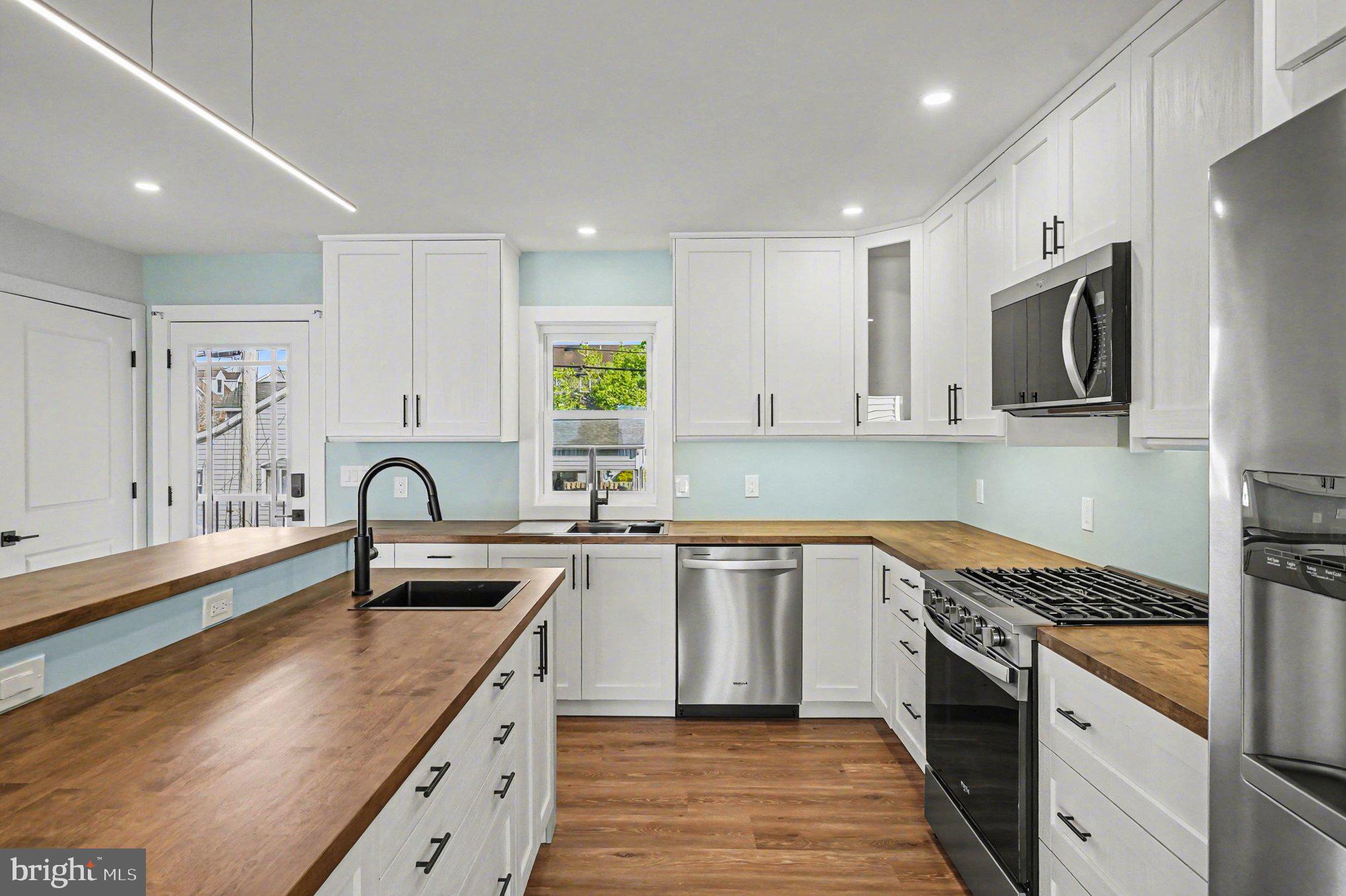 MILLERS ISLAND - Residential