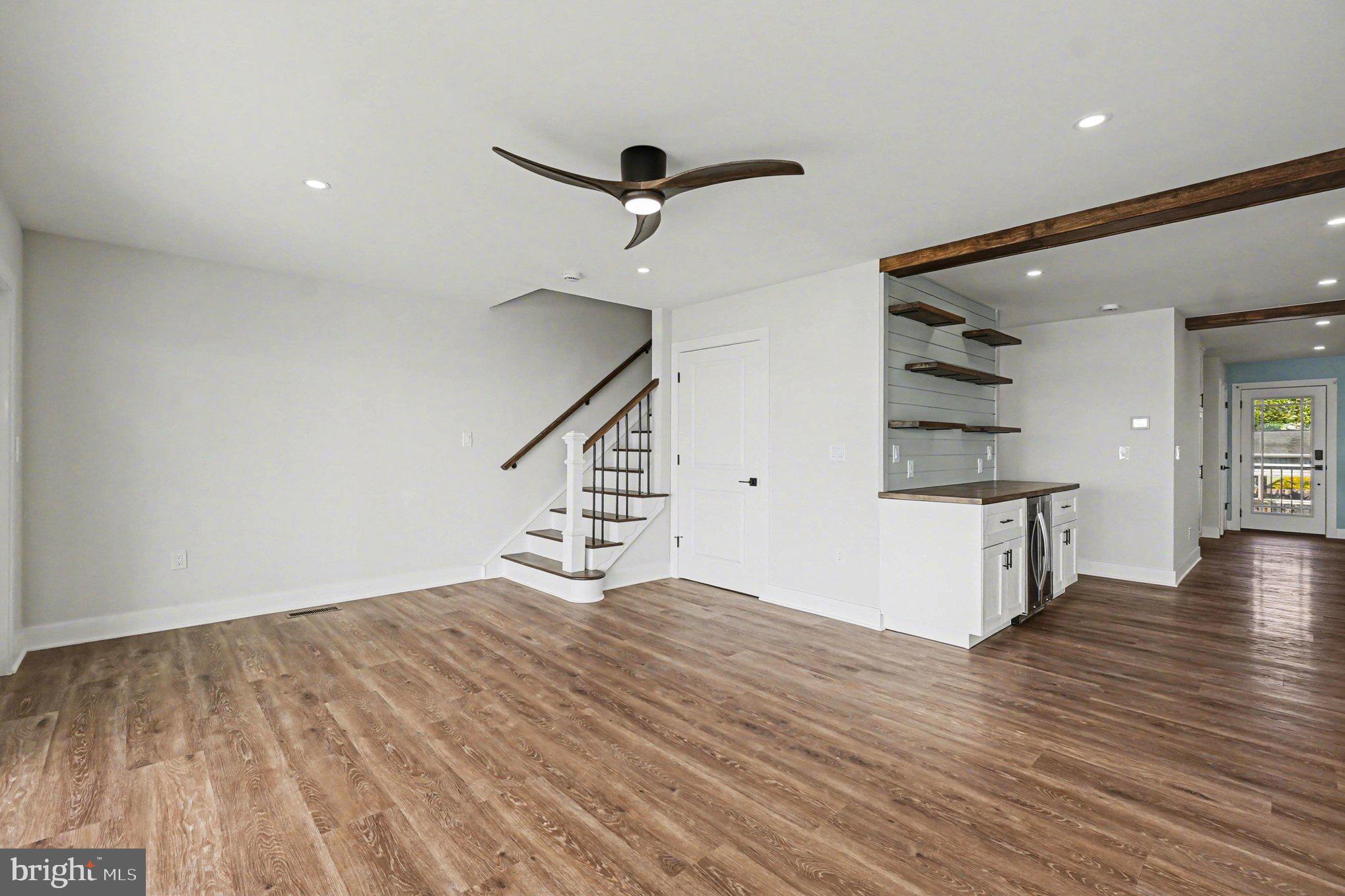 MILLERS ISLAND - Residential