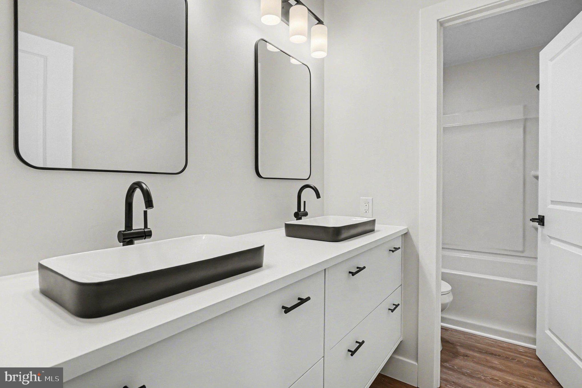 MILLERS ISLAND - Residential