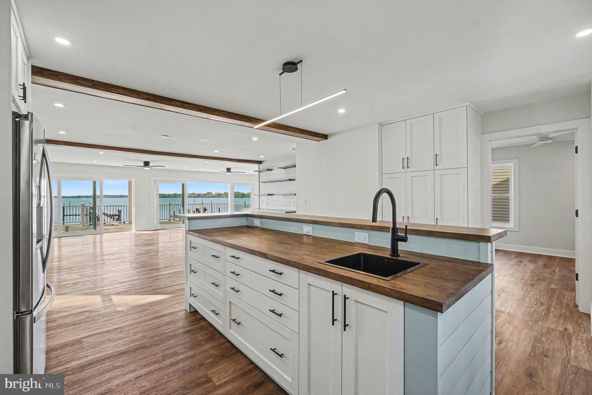 MILLERS ISLAND - Residential