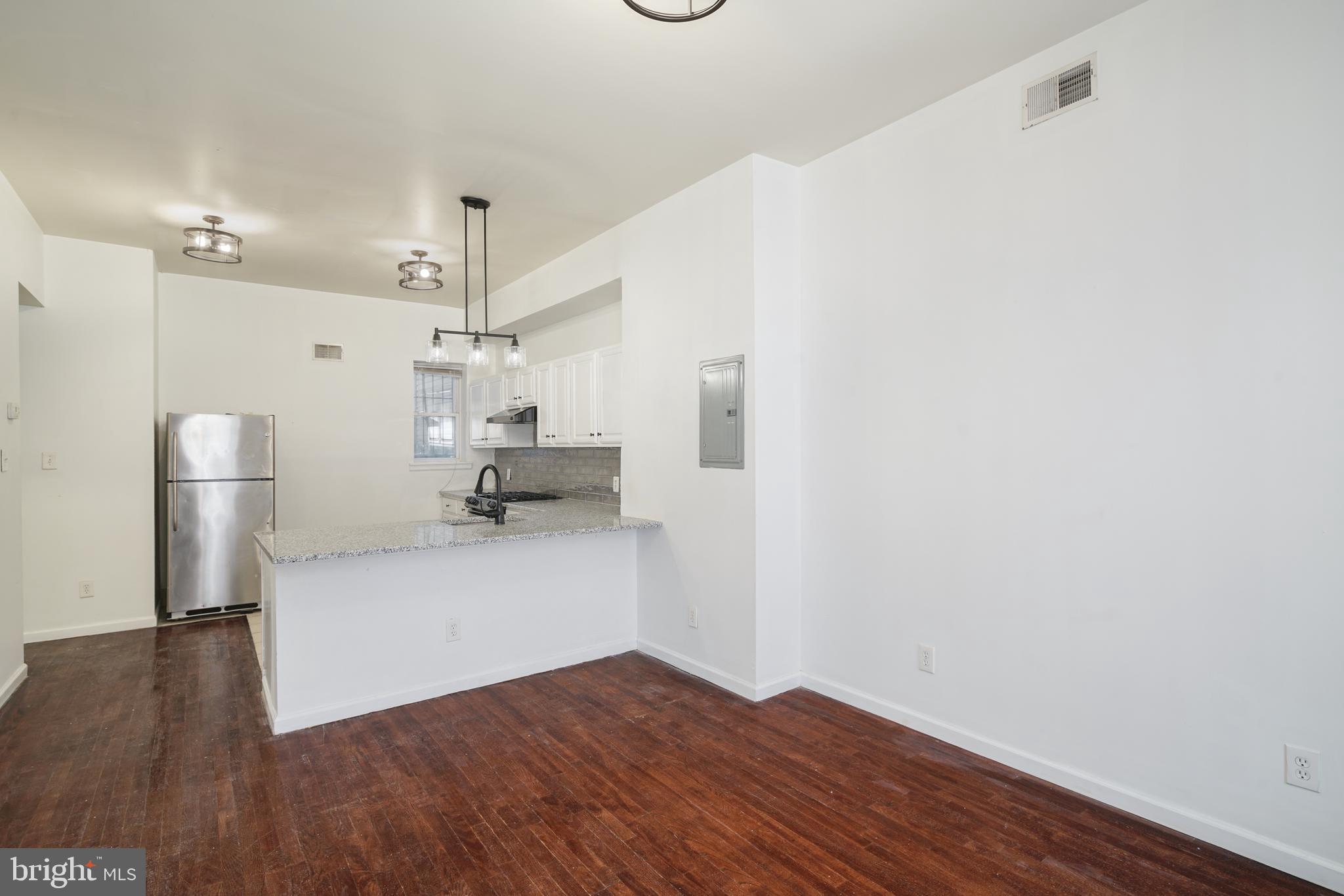 PHILADELPHIA (WEST) - Residential Income