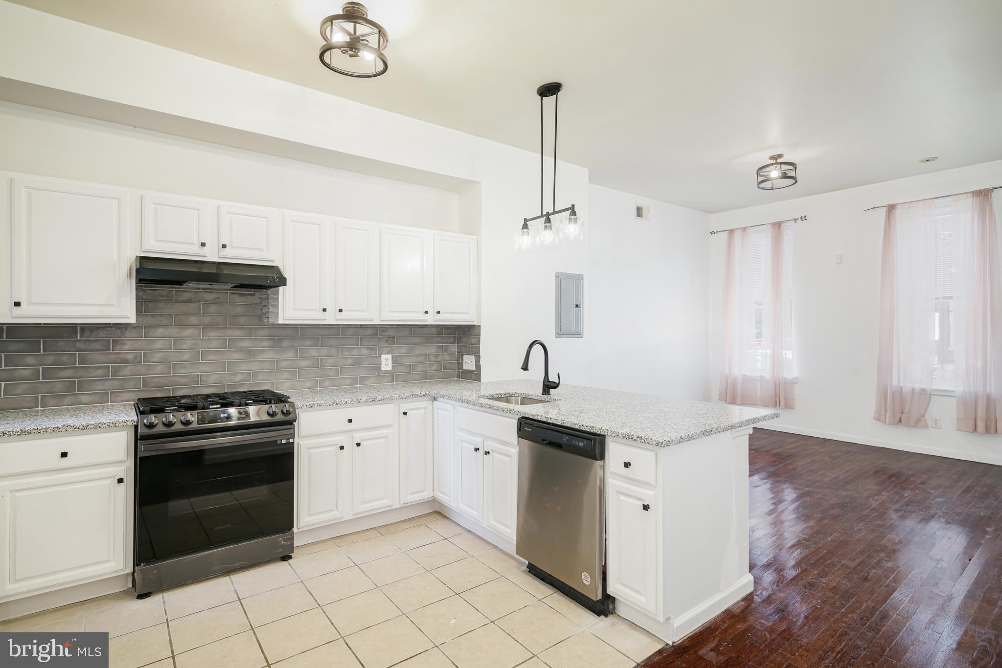 PHILADELPHIA (WEST) - Residential Income