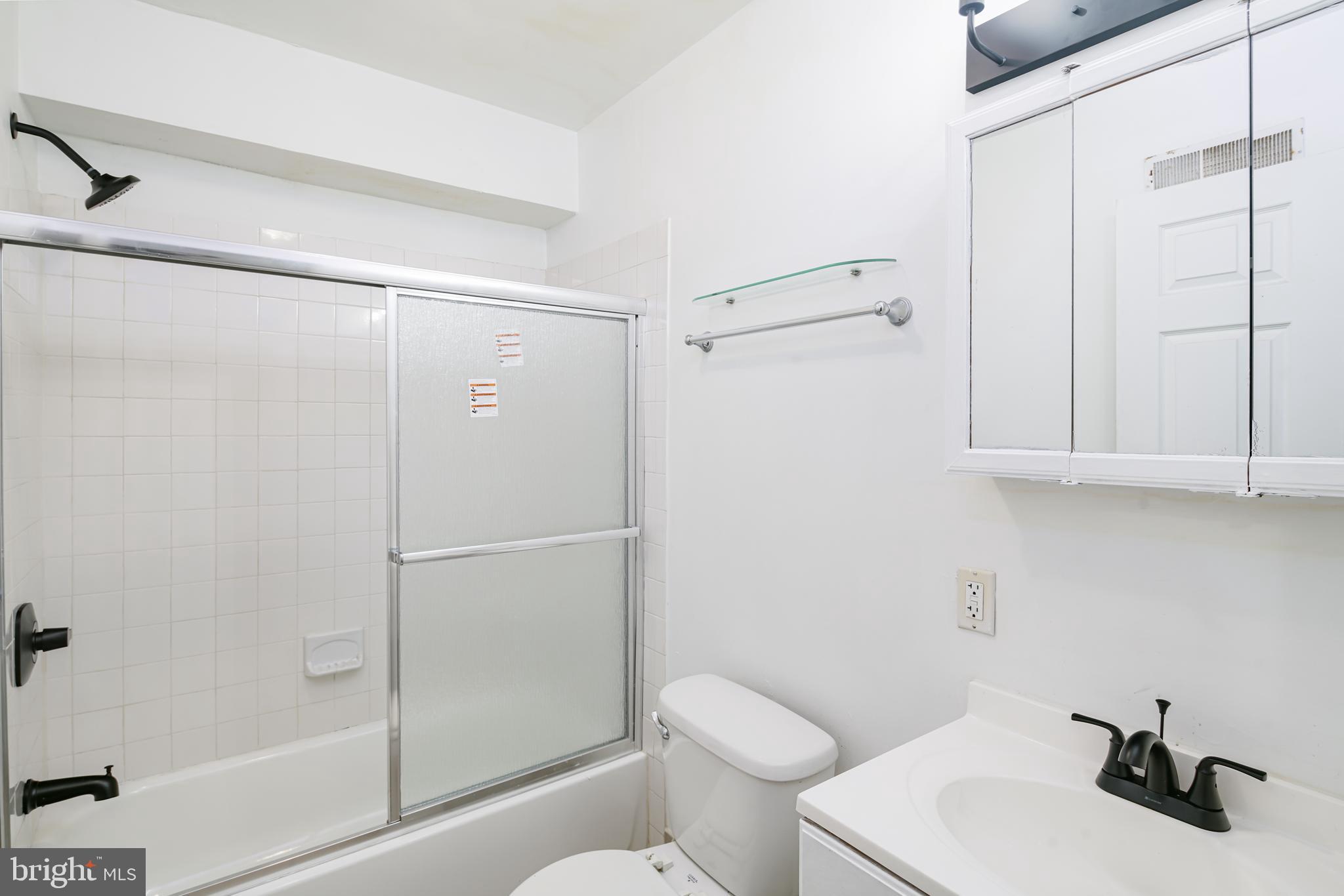 PHILADELPHIA (WEST) - Residential Income