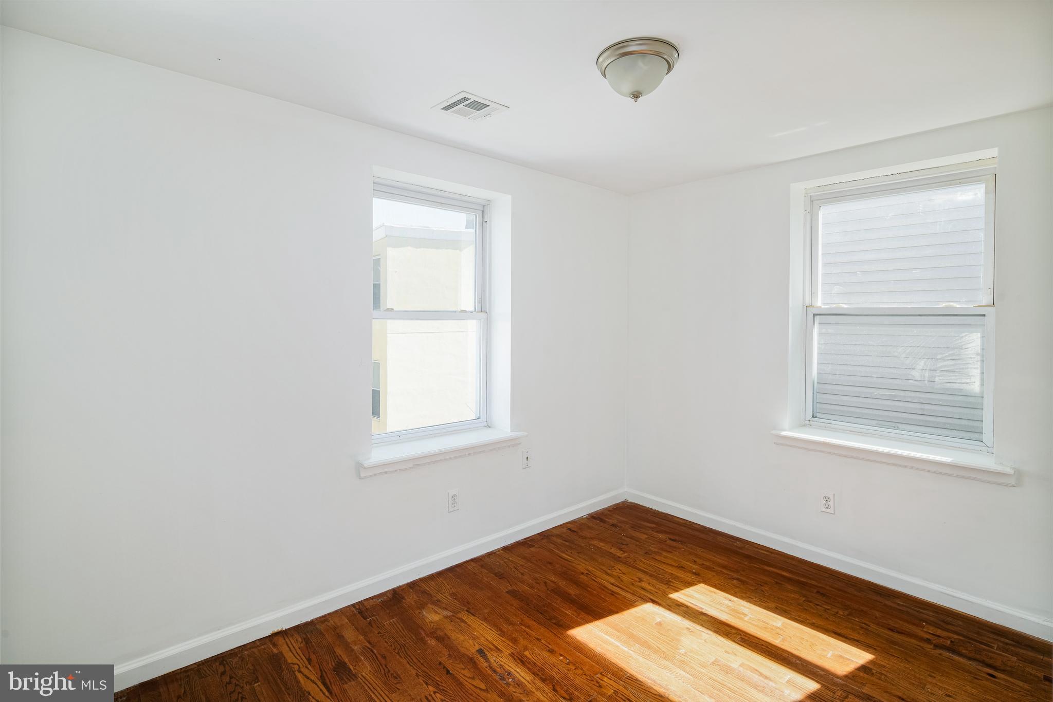 PHILADELPHIA (WEST) - Residential Income