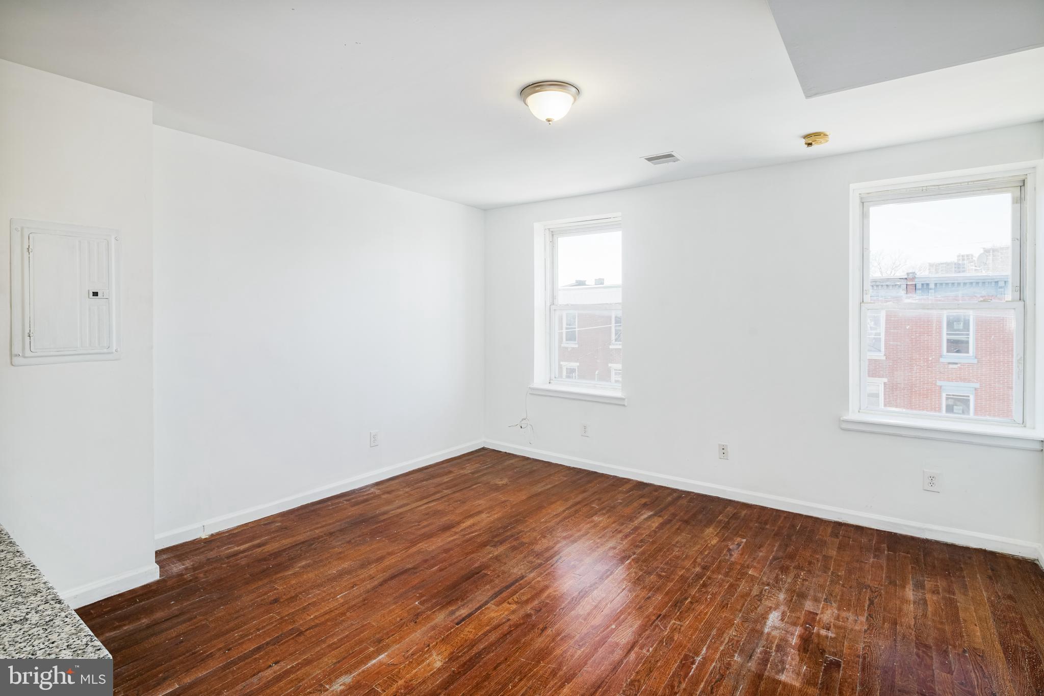 PHILADELPHIA (WEST) - Residential Income