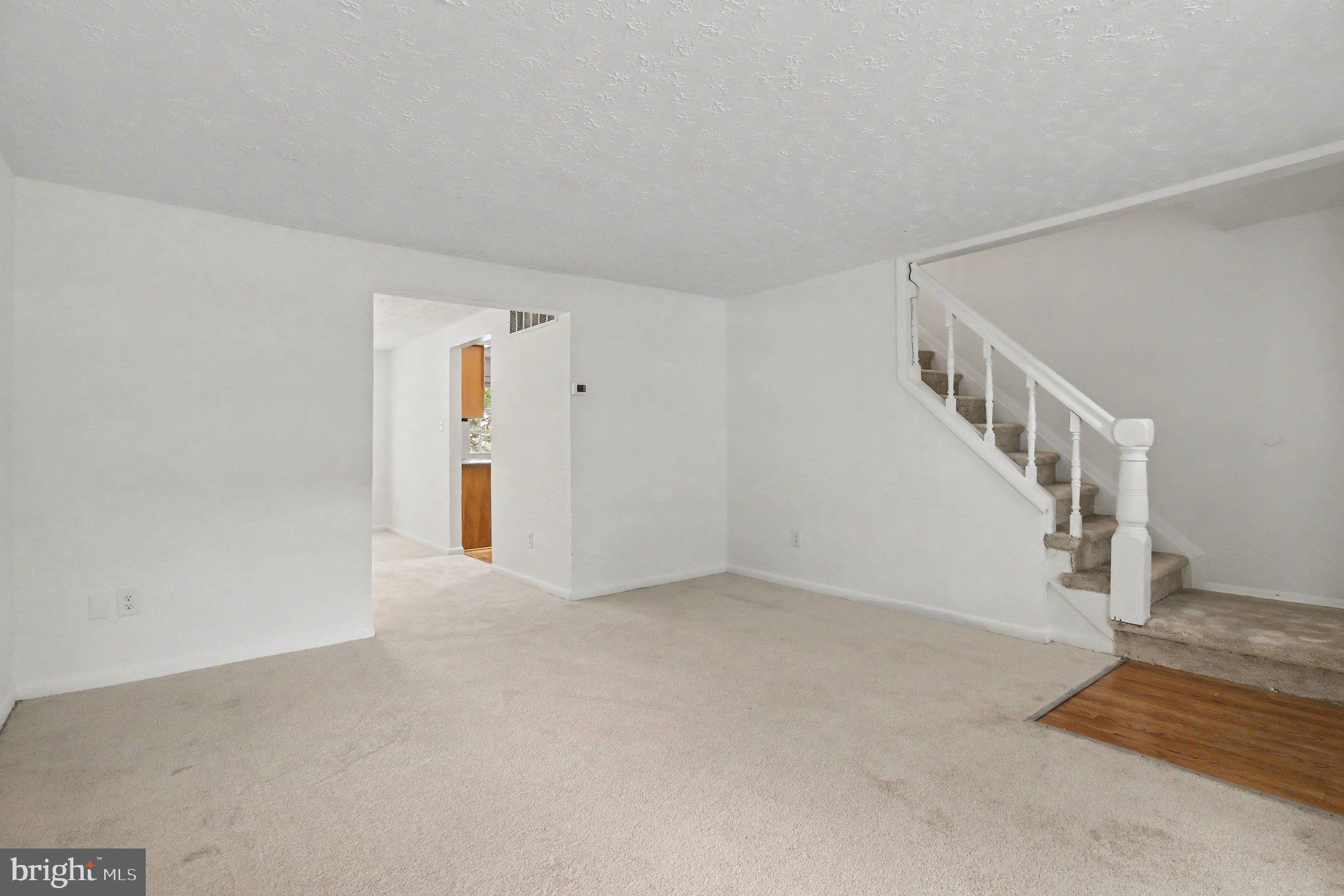 20 LOCKETT COURT