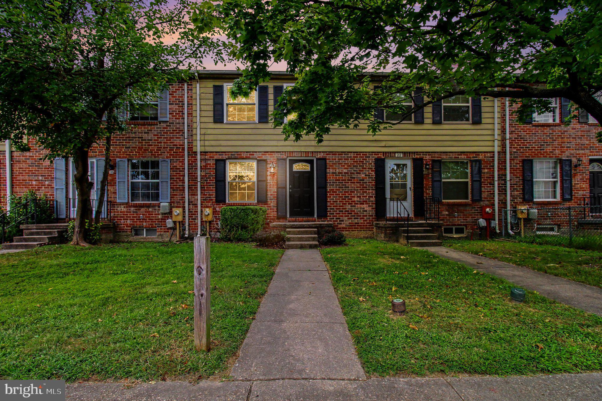 20 LOCKETT COURT