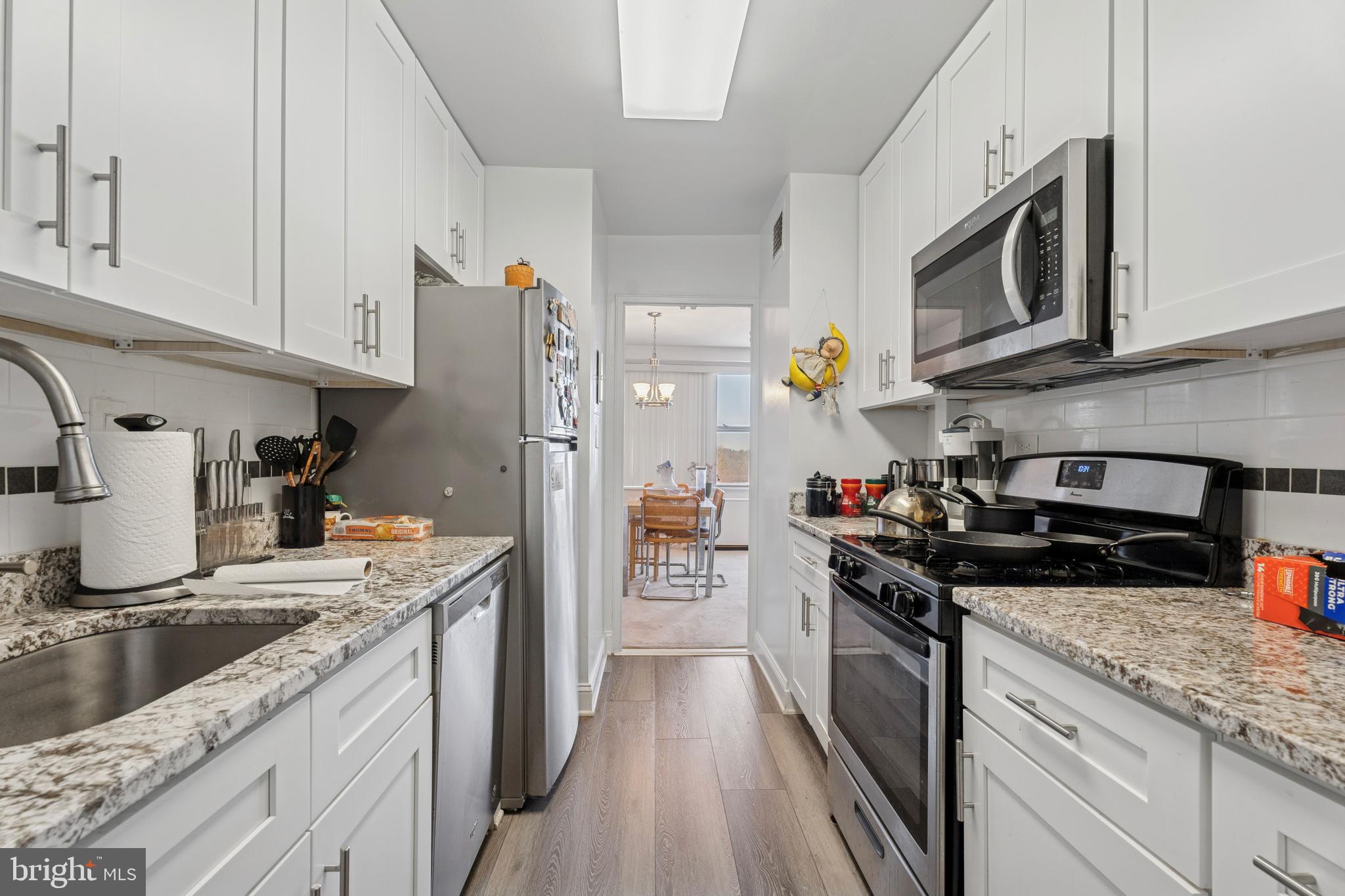 OAK HILL - Residential