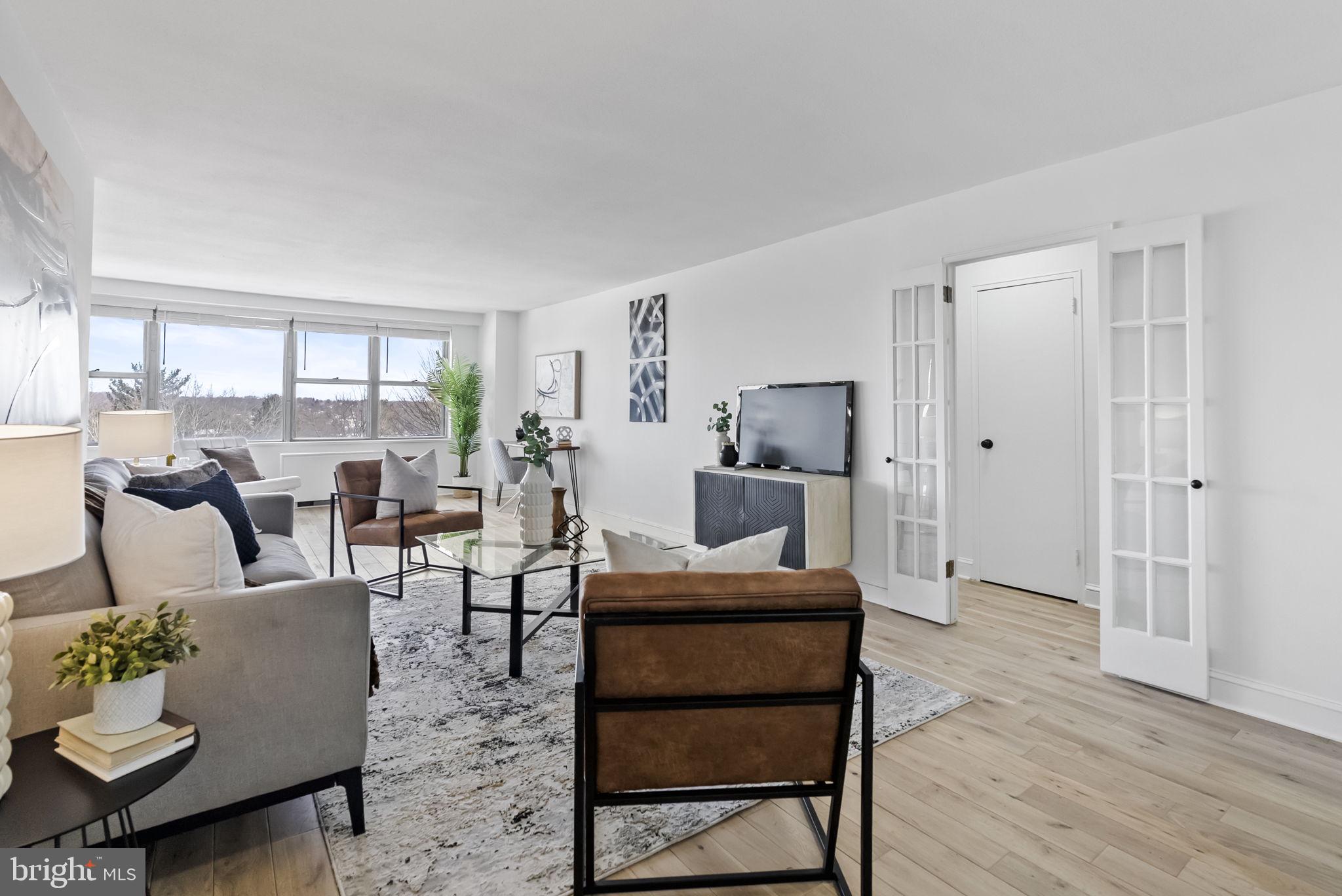 OAK HILL - Residential