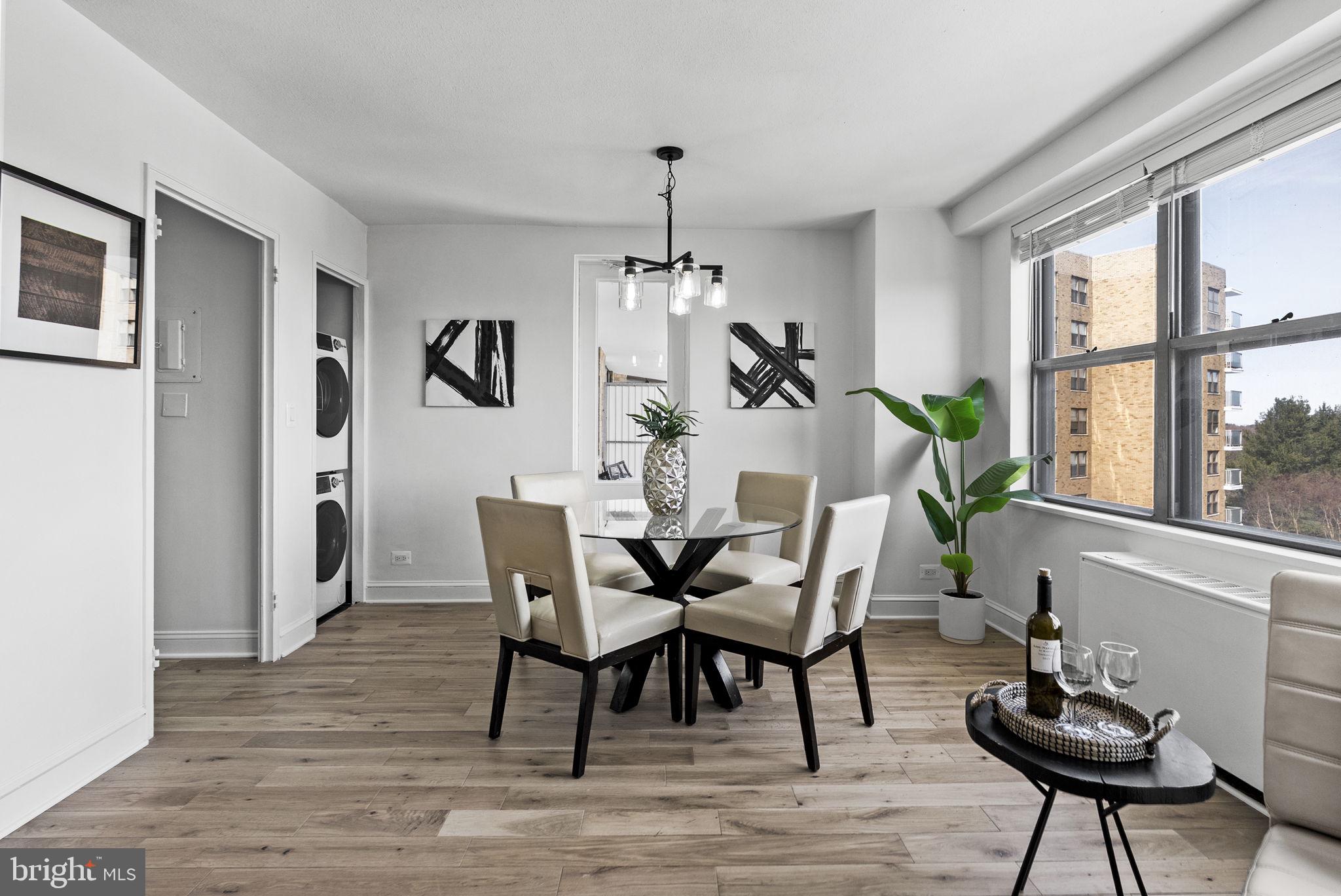 OAK HILL - Residential