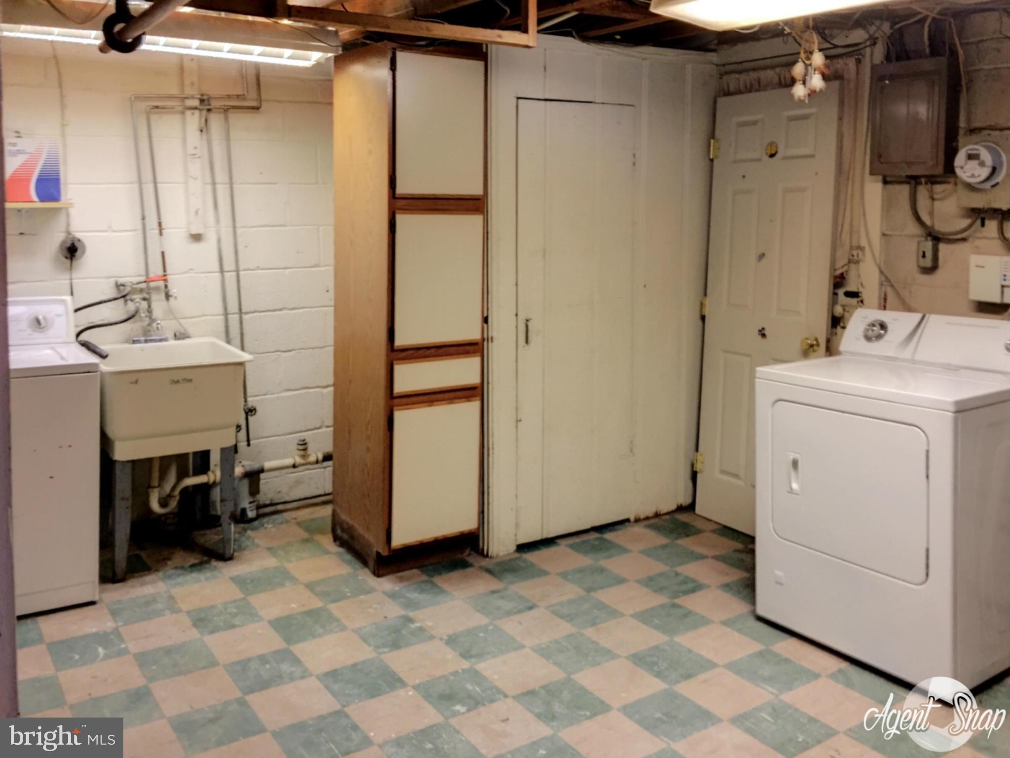 WEST INVERNESS - Residential