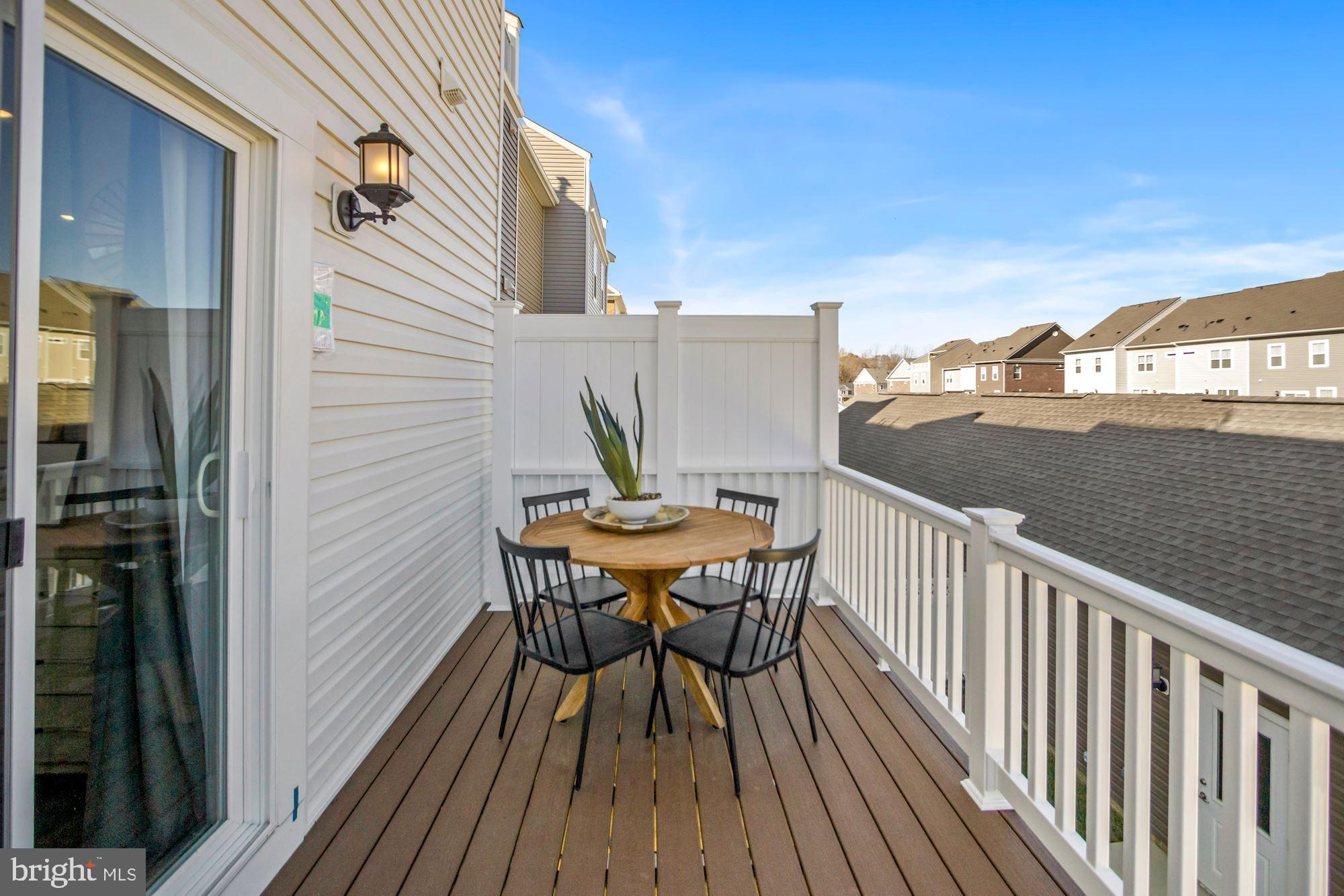 ST. CHARLES - Residential