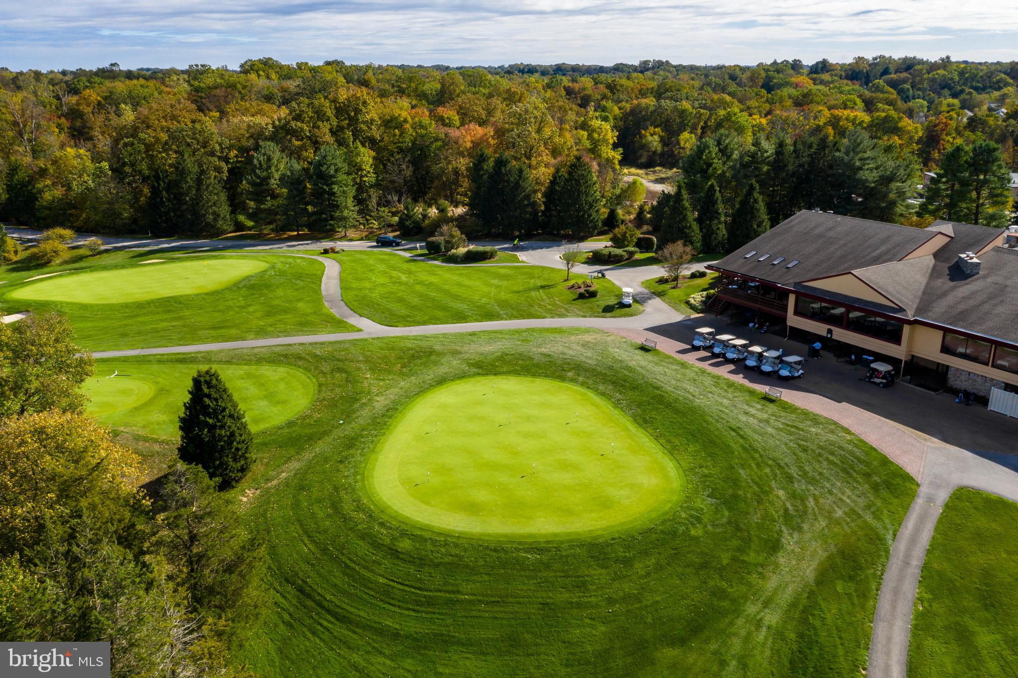 821 JEFFERSON WAY 821